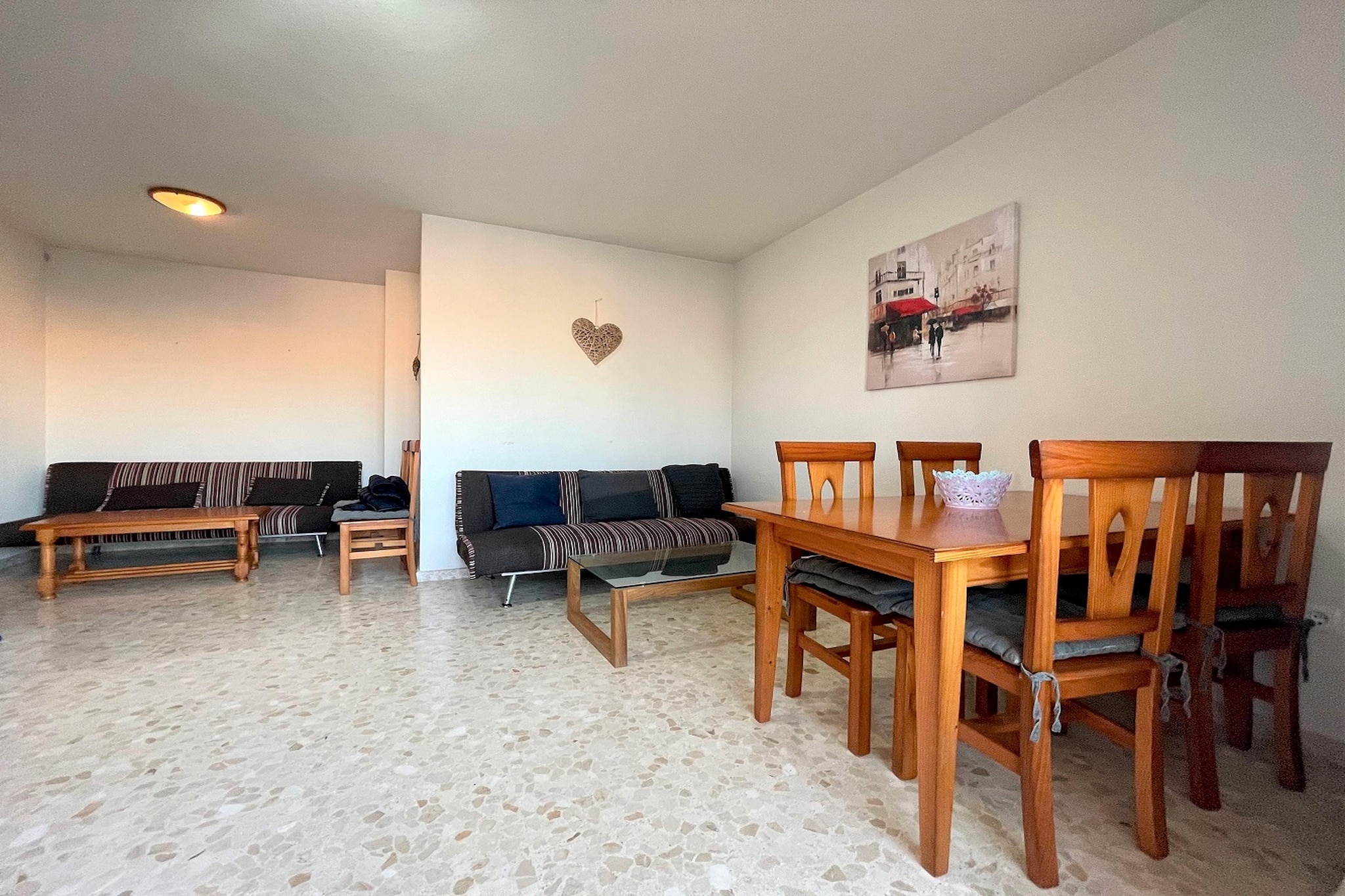 This beautiful, spacious apartment offers all the ingredients you need for an unforgettable holiday. It has a charming terrace/balcony and guests have access to the communal swimming pool. Ideal for families as well as for working holidays. 

The nearest beaches are a few-minutes walk from the apartment. Roquetas de Mar is a popular destination for sun, sea and beach lovers, and it also offers plenty of nice shops, cozy cafes and great (fish) restaurants. You can enjoy walking in the region, for example through the parks and gardens.

The apartment has comfortable bedrooms, a bathroom with bathtub and a small kitchen with a microwave, coffee maker, fridge freezer and washing machine. Relax with a good book in the spacious living room, which is furnished with a sitting area, dining table and chairs. From the living room you come out to the charming balcony/terrace with a small table and 2 chairs.
The home is ideal to end the day with a glass of wine. Wi-Fi is available at the property.