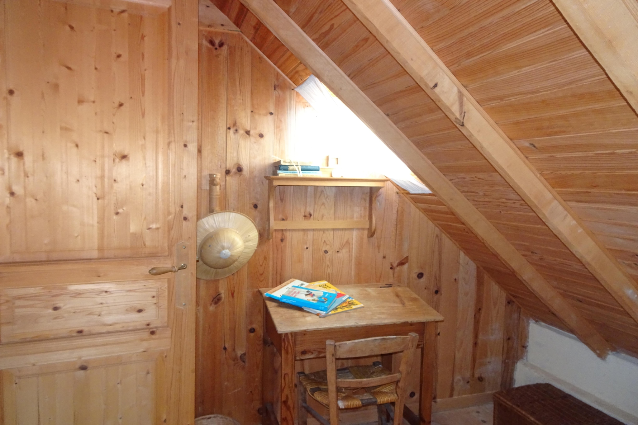 Holiday home Beuzec-Cap Sizun-Slaapkamer