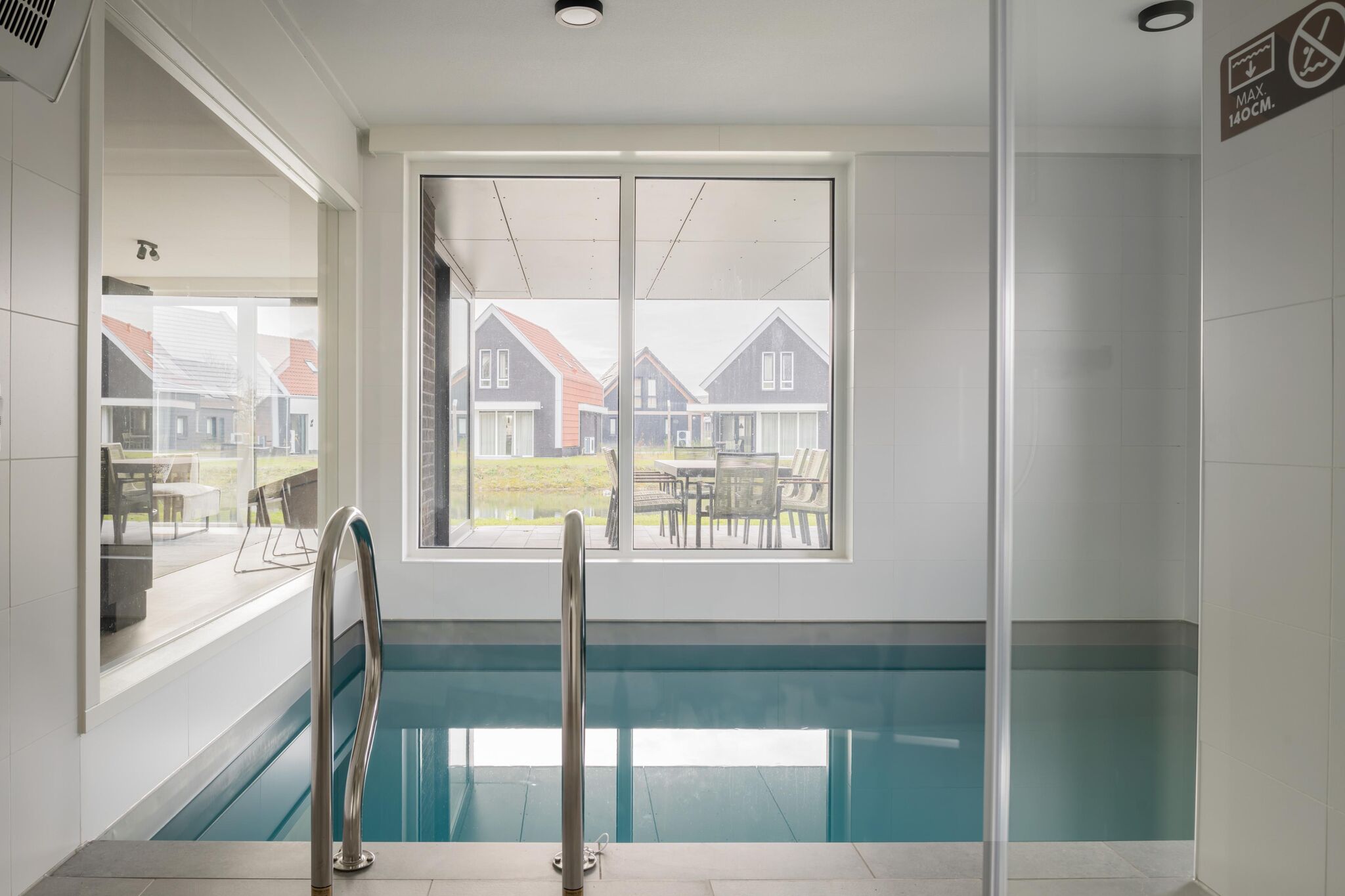 Luxe huis met overdekt zwembad