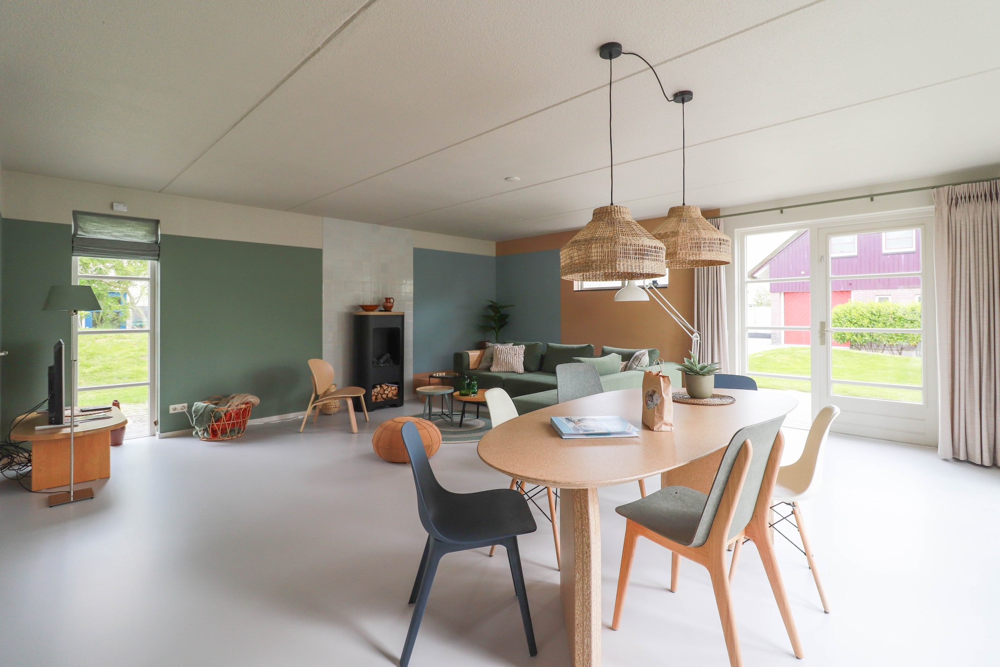 Beach Resort Makkum 24 - Dining room