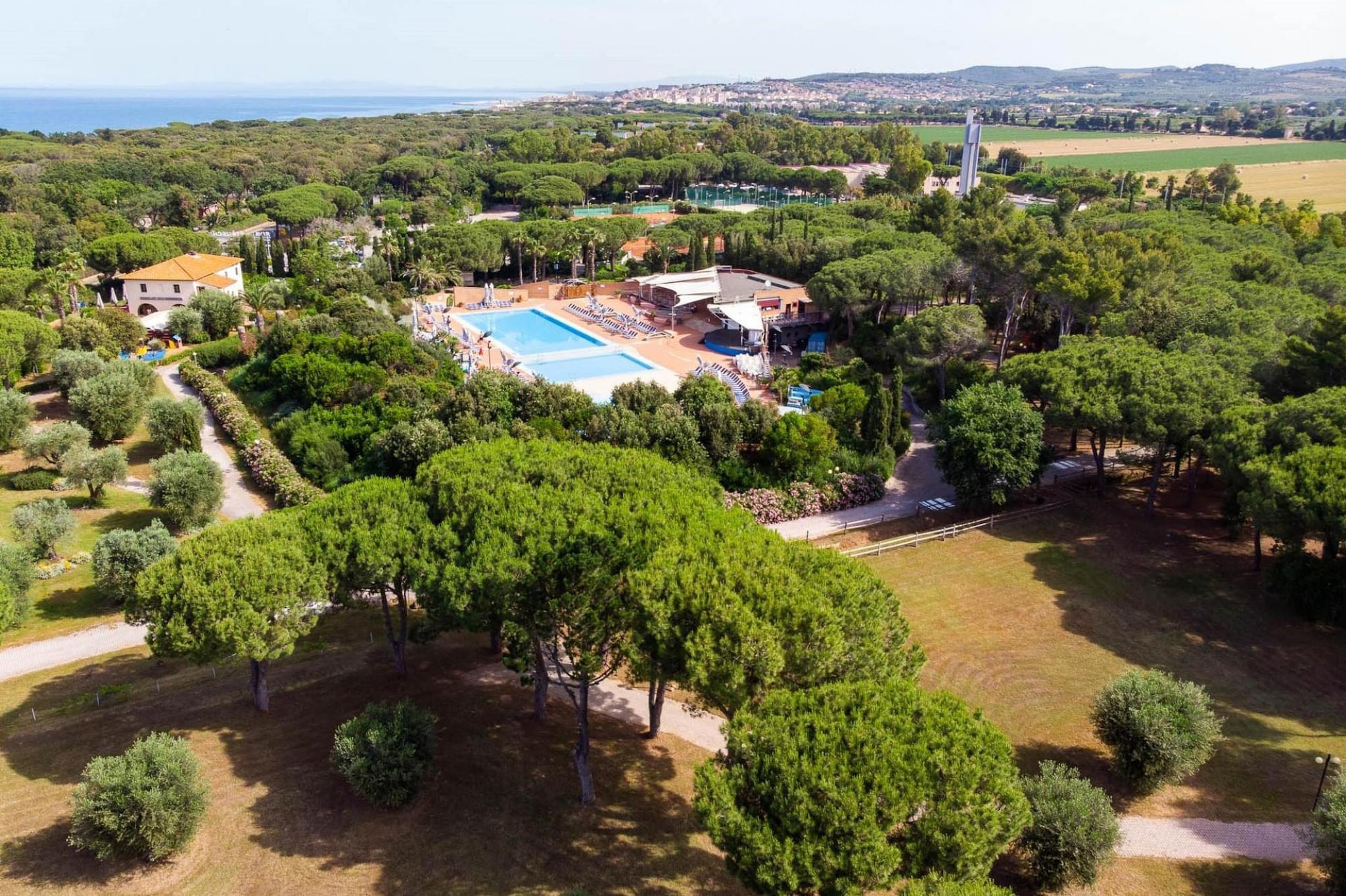 Holiday resort Riva degli Etruschi San Vincenzo-Ville Medium Trilo-VERDELLO 200 m dal mare-Gebied winter 1km