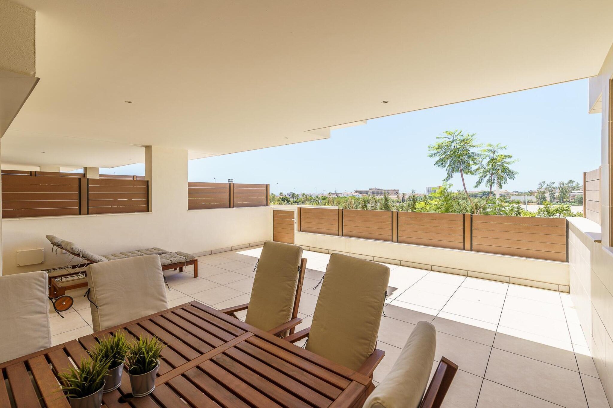 CT 158 - Lotus Jardinana-Terrasse/Balkon