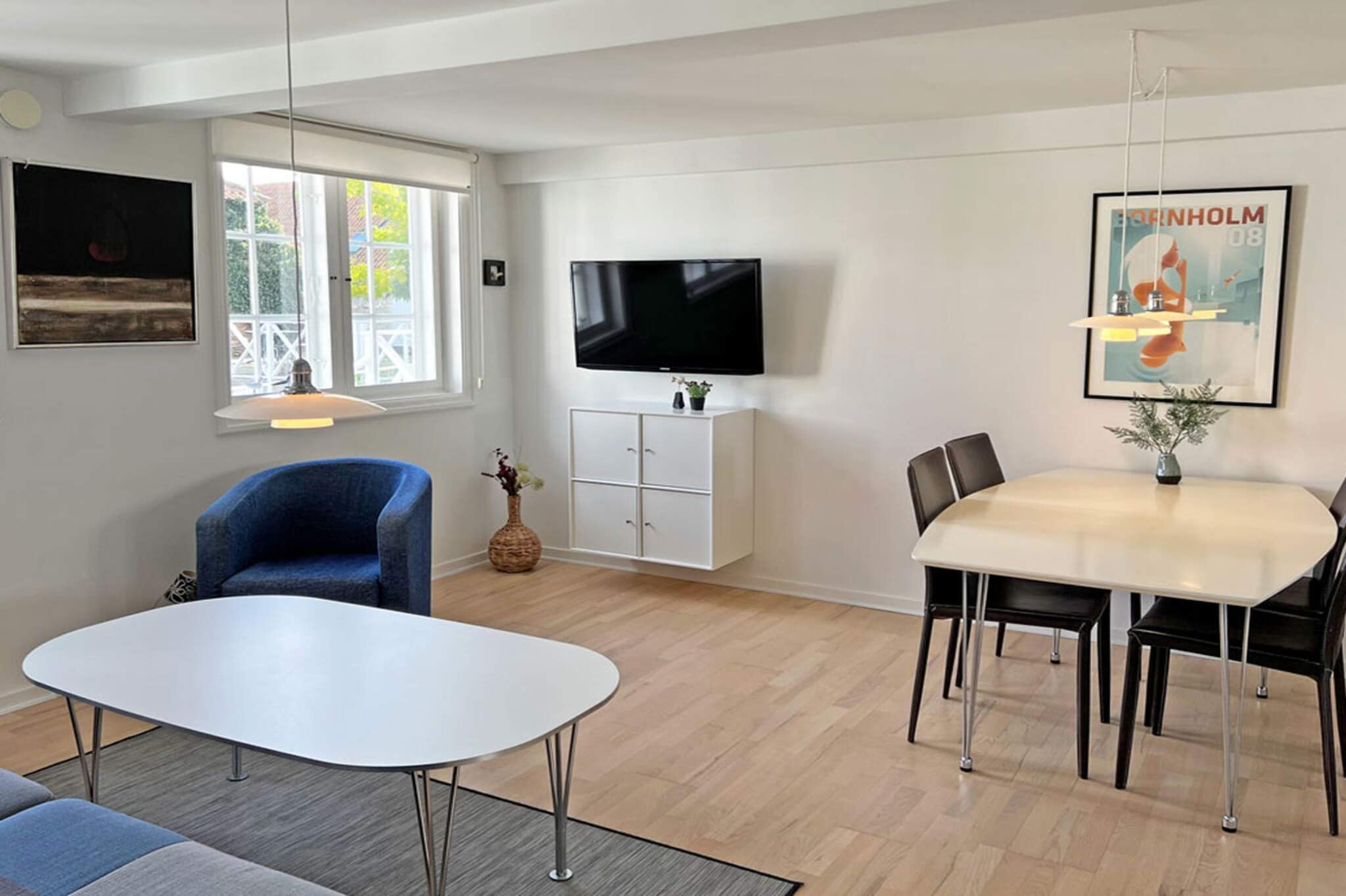 Holiday in the old town of Svaneke   Svaneke Munken Apartments are located in Svaneke's old town. Here you stay close to the harbour, the sea, the town square and the cliffs. Despite the central location, the apartments are in peaceful surroundings.  Charming holiday apartments in Svaneke   The holiday apartments at Svaneke Munken are set in 3 charming timber-framed buildings surrounding a courtyard. There are no less than 11 different apartment types, all varying in size. There are apartments for up to 6 people.  Explore one of Denmark's most beautiful towns   Svaneke is one of Denmark's most beautiful towns. Here you can spend hours strolling the cosy streets, taking a break at Svaneke Square, eating at charming restaurants and buying delicacies and other local produce for a lovely lunch, dinner or snack. In Svaneke you will also find the smaller beach, Hullehavn.