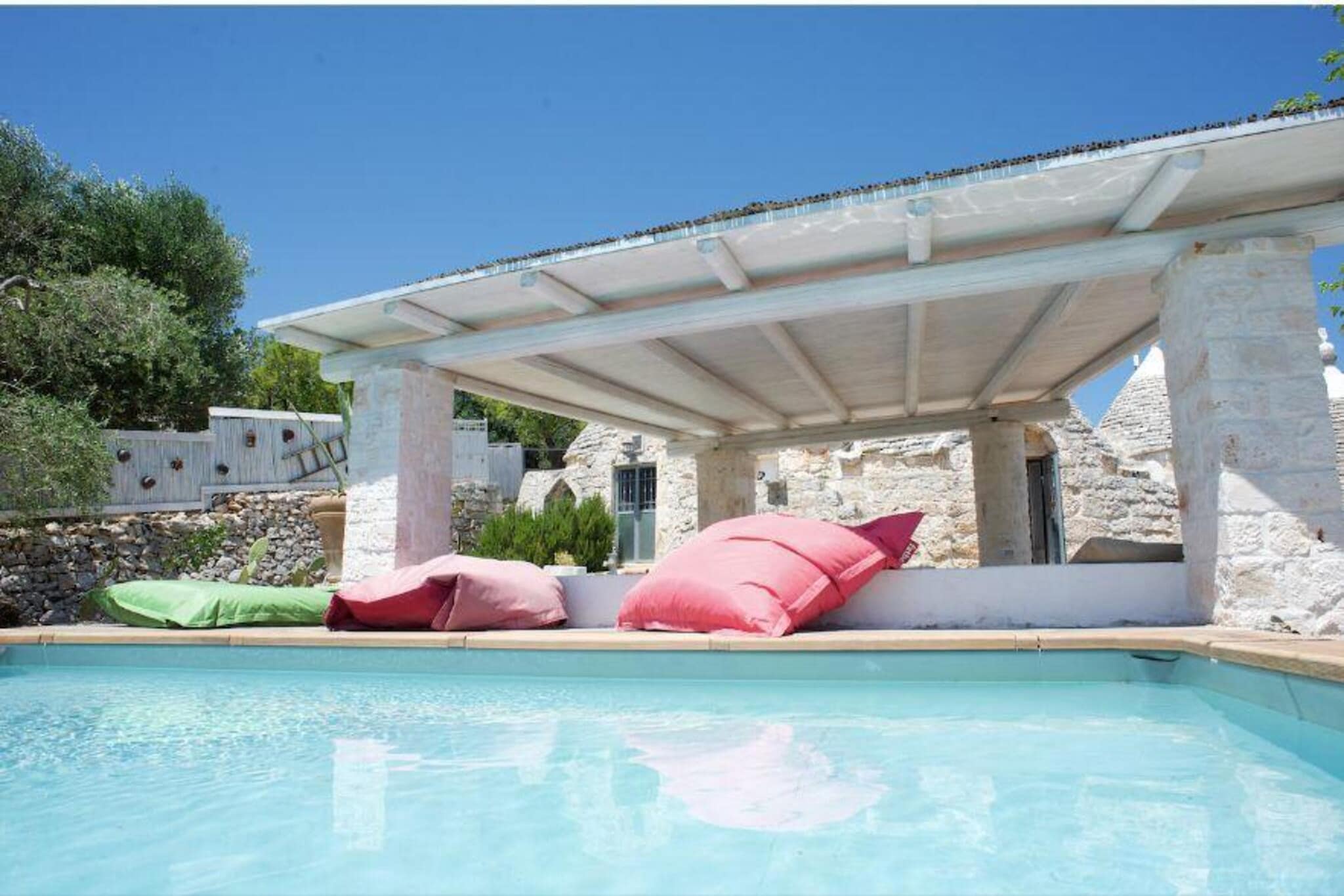 Tenuta Bianca Ostuni-Piscine