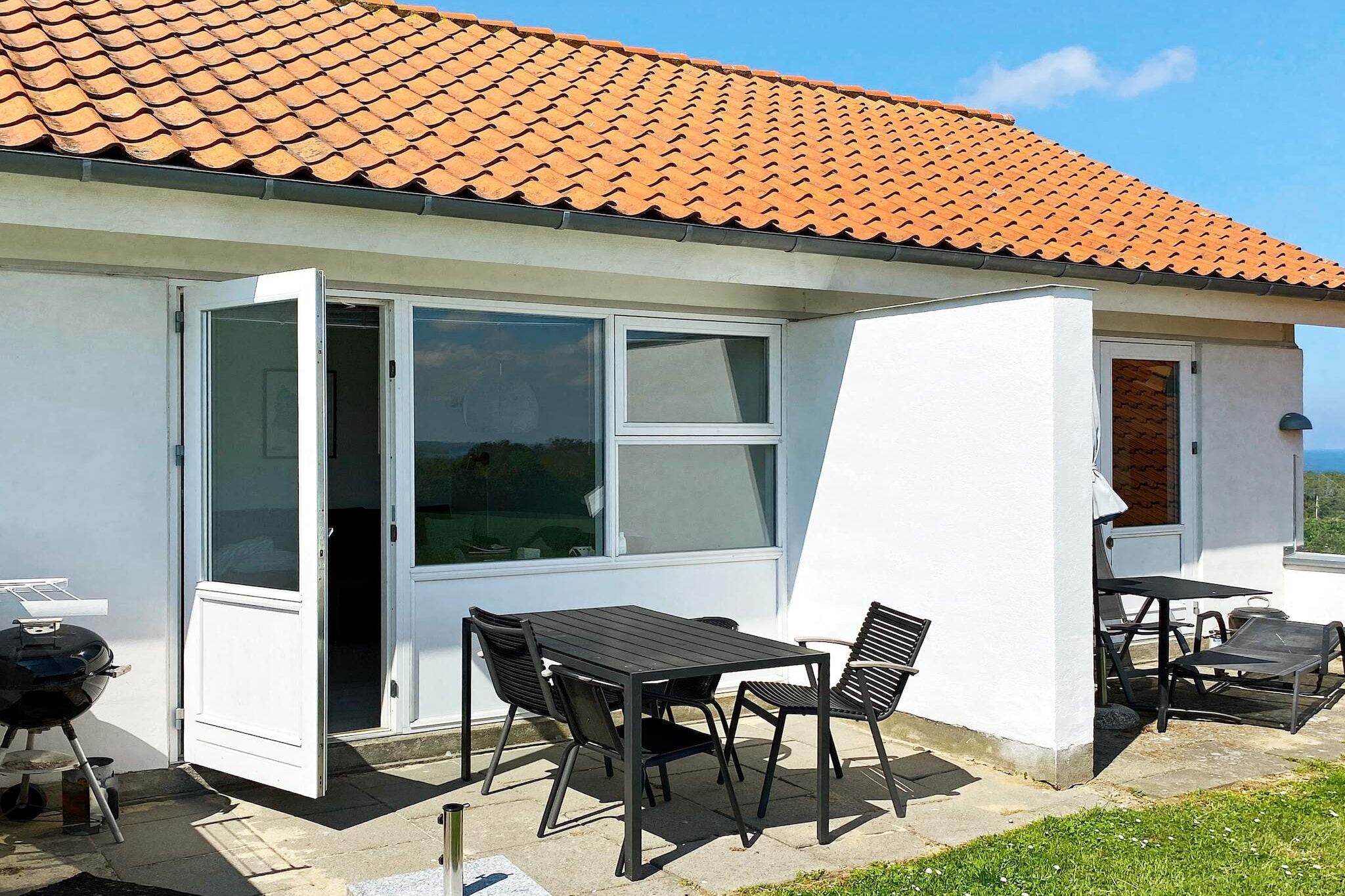 Moderne loft met uitzicht op zee