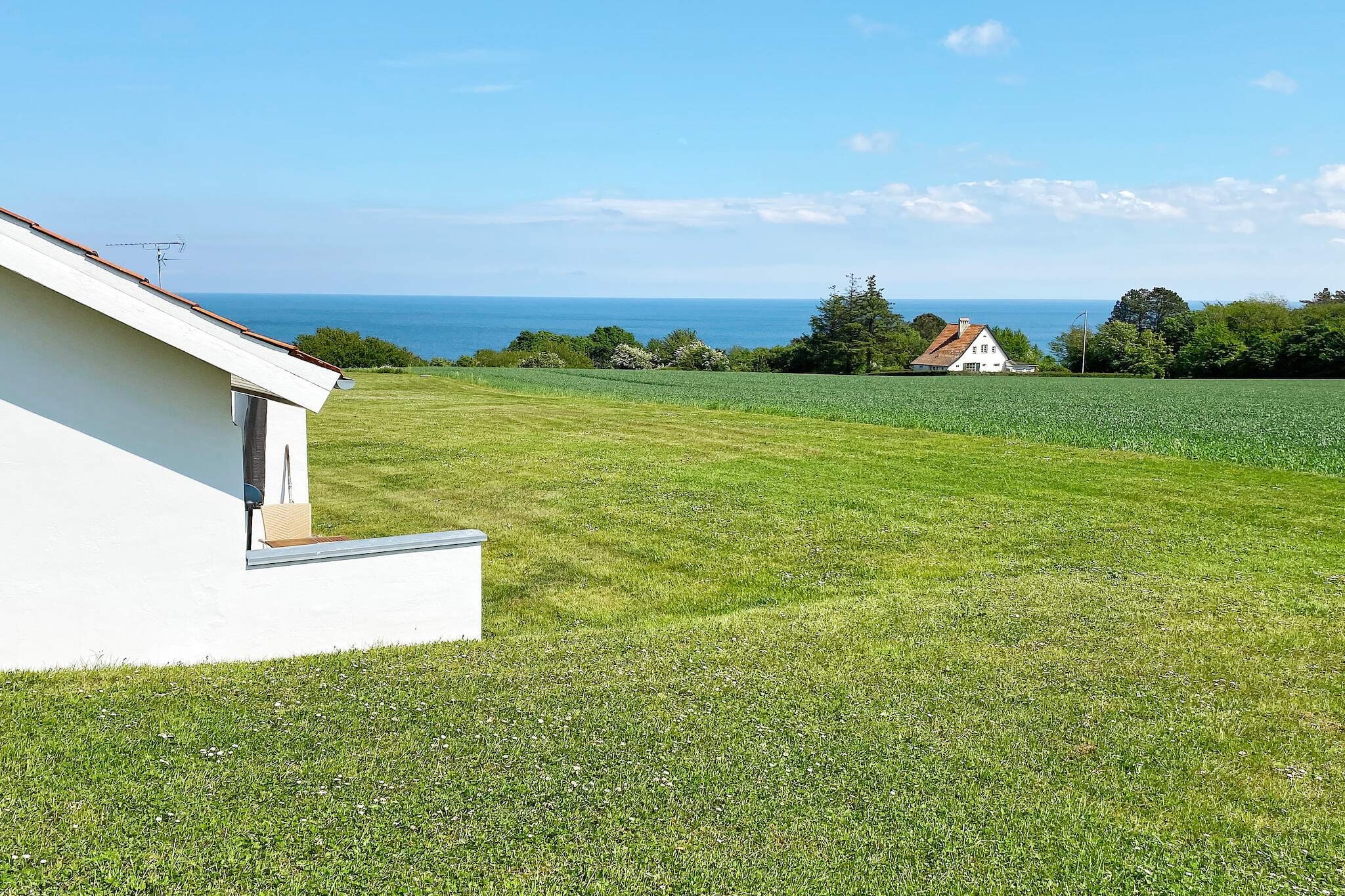 Modernes Loft mit Meerblick