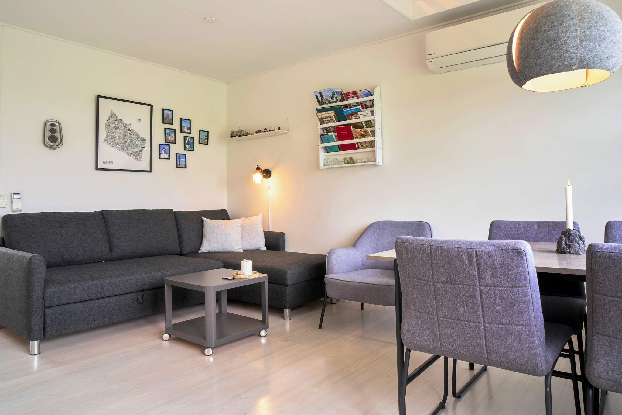 Modernes Loft mit Meerblick