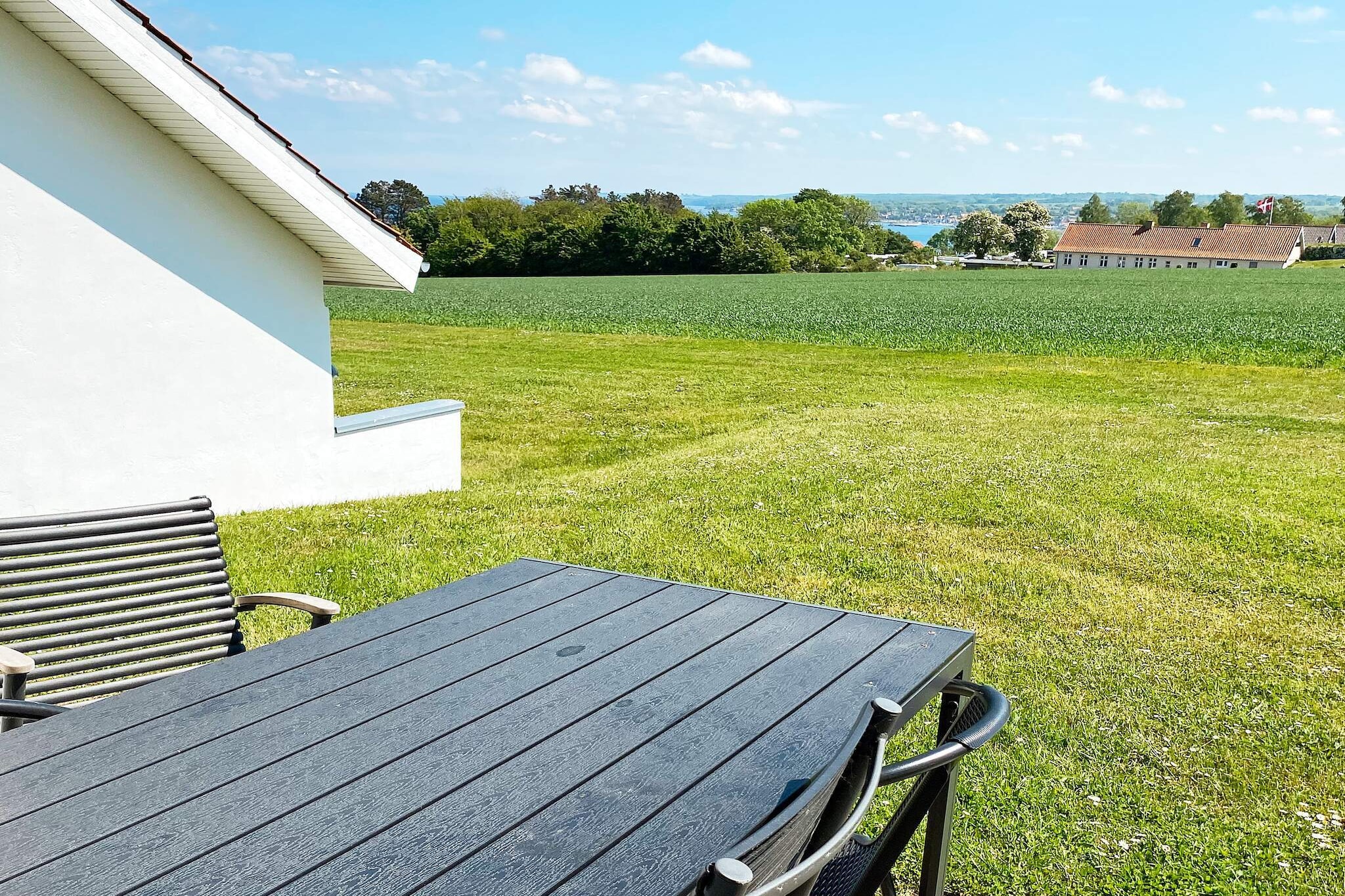 Modernes Loft mit Meerblick
