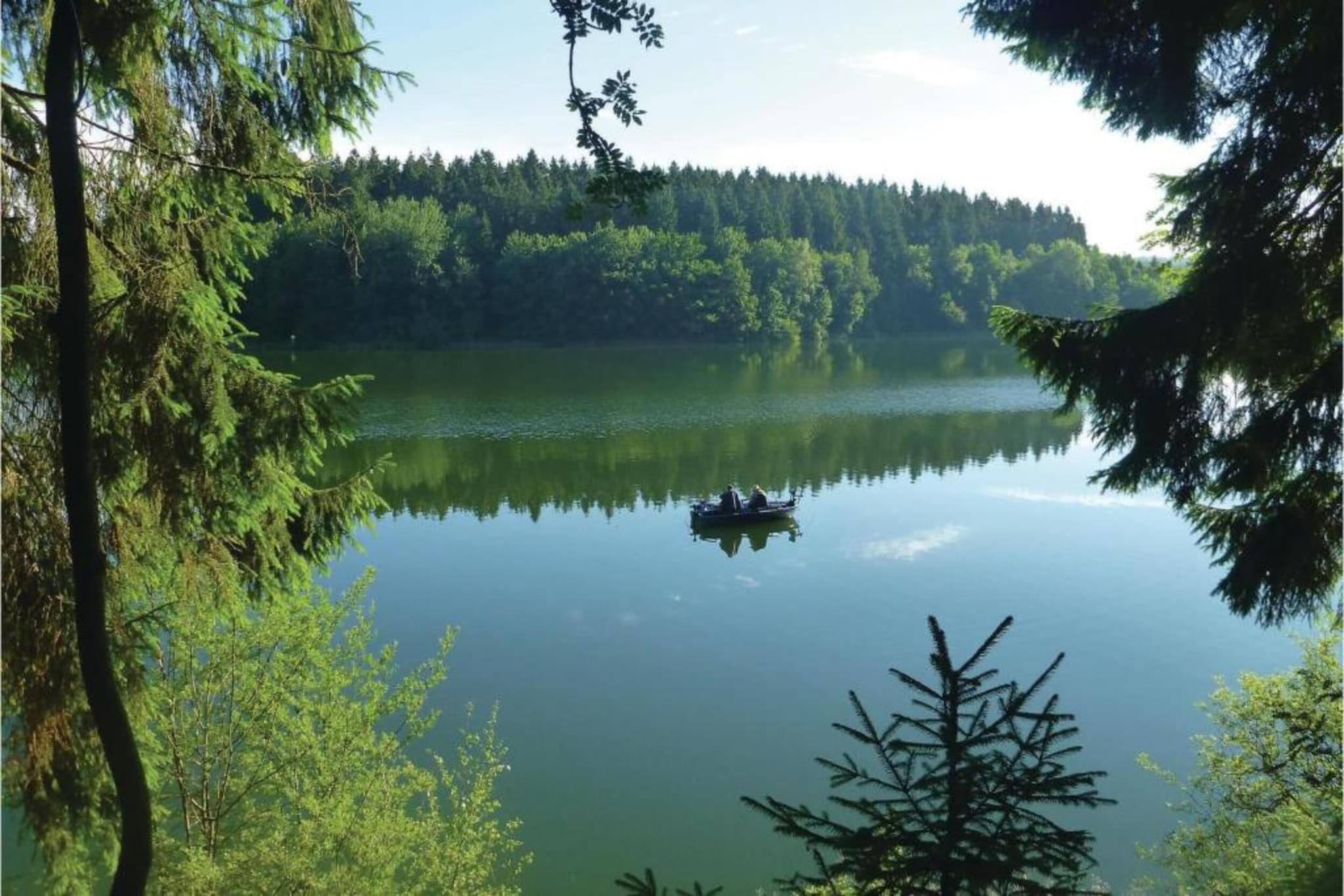 Magnifique maison de vacances pour 10 adultes avec pscine intérieure  Sauna Bains à remous et  Hamam-Zones d'été à 20 km