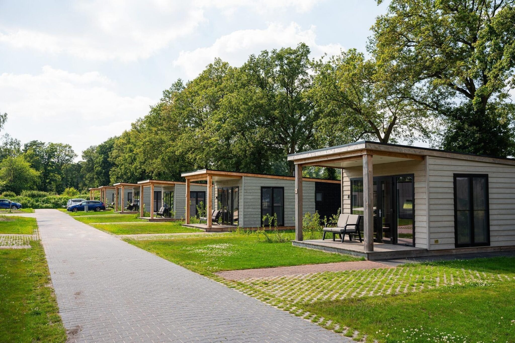 Buitenplaats Holten 19 - Buitenkant zomer