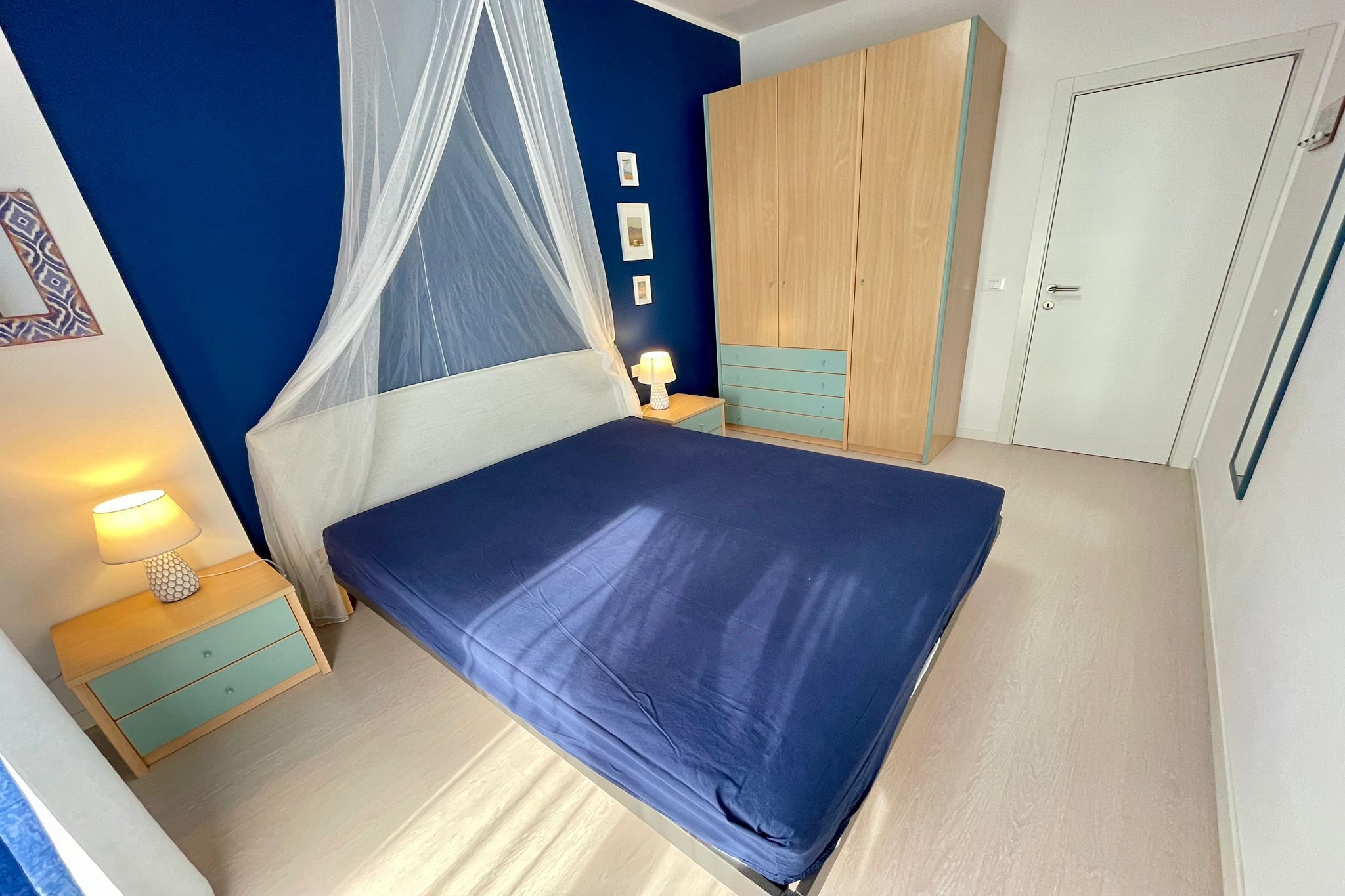 Bed Room