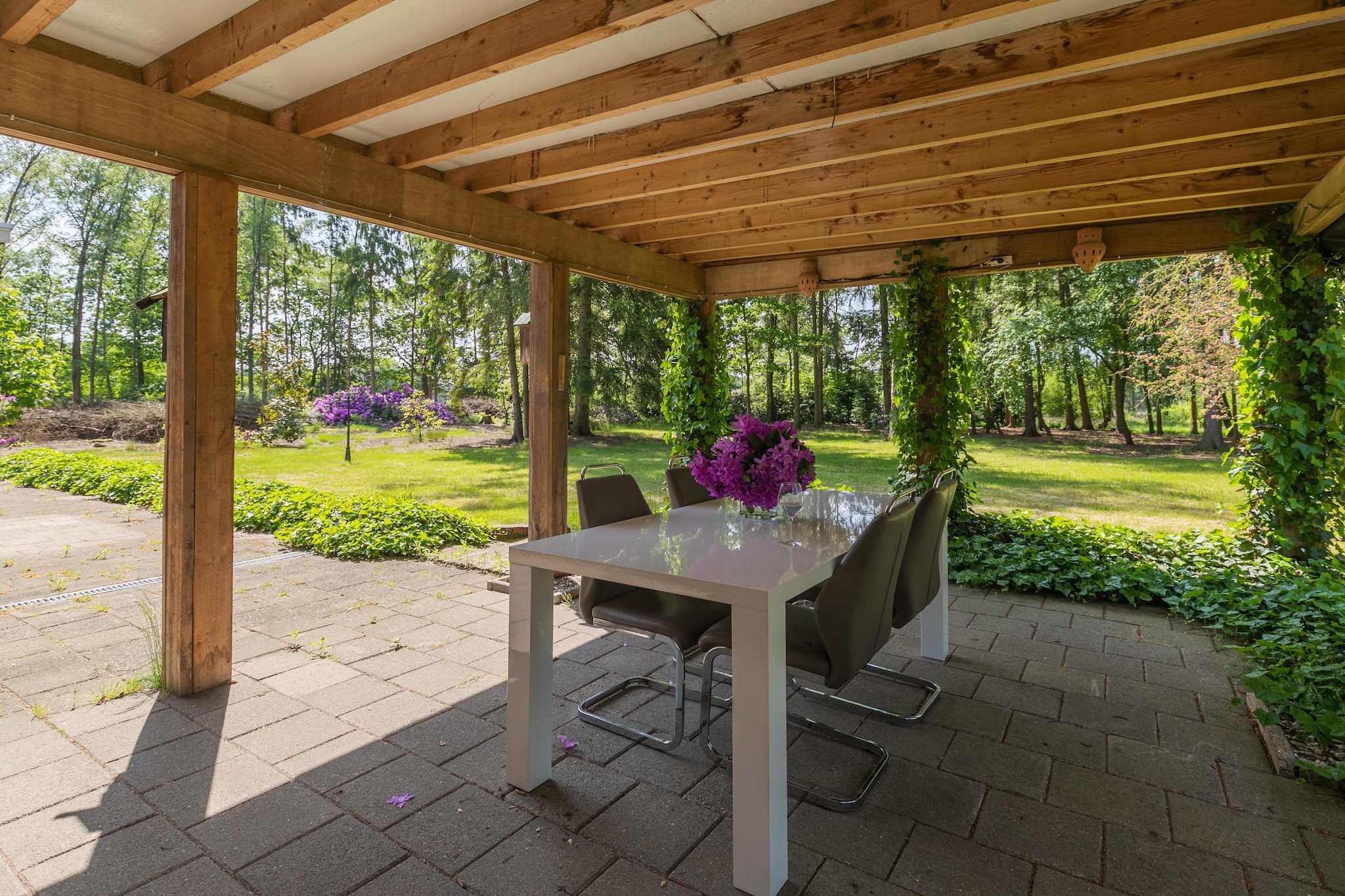 An optional utilities and service fee of EUR 80,00 will be charged before your arrival. Details are given below.<br> Are you looking for a vacation in a green environment with peace and quiet? Well, you have come to the right place in Arendonk. This chalet is an ideal destination for your friends and family longing for quality time with each other. Here, you can relax in the large garden while reading a book of your choice. This chalet is a starting point for many cycling and walking junctions. A perfect abode for exploring the different hiking and walking trails. The restaurants are also nearby offering delicious meals and drinks. From the supermarkert located at a short distance, you can buy the essentials required for the stay. There are many attractions worth seeing here! You will enjoy the calmness and admire the beauty of the place! There is everything you need for a perfect stay. The kitchen is equipped with all the necessities for preparing delicious meals. The parking facility is available. You can close the day cozying-up in the living area surrounded by your loved-ones. About Belvilla:
When you stay in a Belvilla home, you can rest assured of a unique holiday home in ideal surroundings at an attractive price. The portfolio of accommodations consists of more than 40,000-holiday homes in 20 European countries. Interested in a weekend getaway, a summer or winter sports holiday, or simply a short break? Do you prefer the coast, the countryside or the mountains? Whatever your preference, there is a Belvilla home to meet your needs, from a cosy gîte for two to a castle big enough for the entire family, from an apartment in the heart of Rome to a cabin in the middle of nowhere, from a simple tree house to a luxury dream villa and from close to home to the other side of Europe. A Belvilla home gives you the freedom to enjoy breakfast in your pyjamas or continue a good conversation into the morning hours without having to worry about the bar's closing time. Prepare gourmet meals with fresh local ingredients in your own kitchen and take advantage of having your own swimming pool to do as many cannonballs as you want! In other words, you can enjoy complete privacy in your home away from home. <br><b> Optional Utilities & Service Package </b><br><b> An optional utilities and service package of EUR 80,00 </b> can be selected prior to your arrival. You will receive a separate communication with the payment link should you wish to include it.<br>This package ensures a seamless stay and conveniently covers services such as final cleaning, utility consumption, service support, and protection against minor damages or incidental costs during your stay.<br>Guests who prefer may manage these services independently, provided the property is returned in good order at check-out.