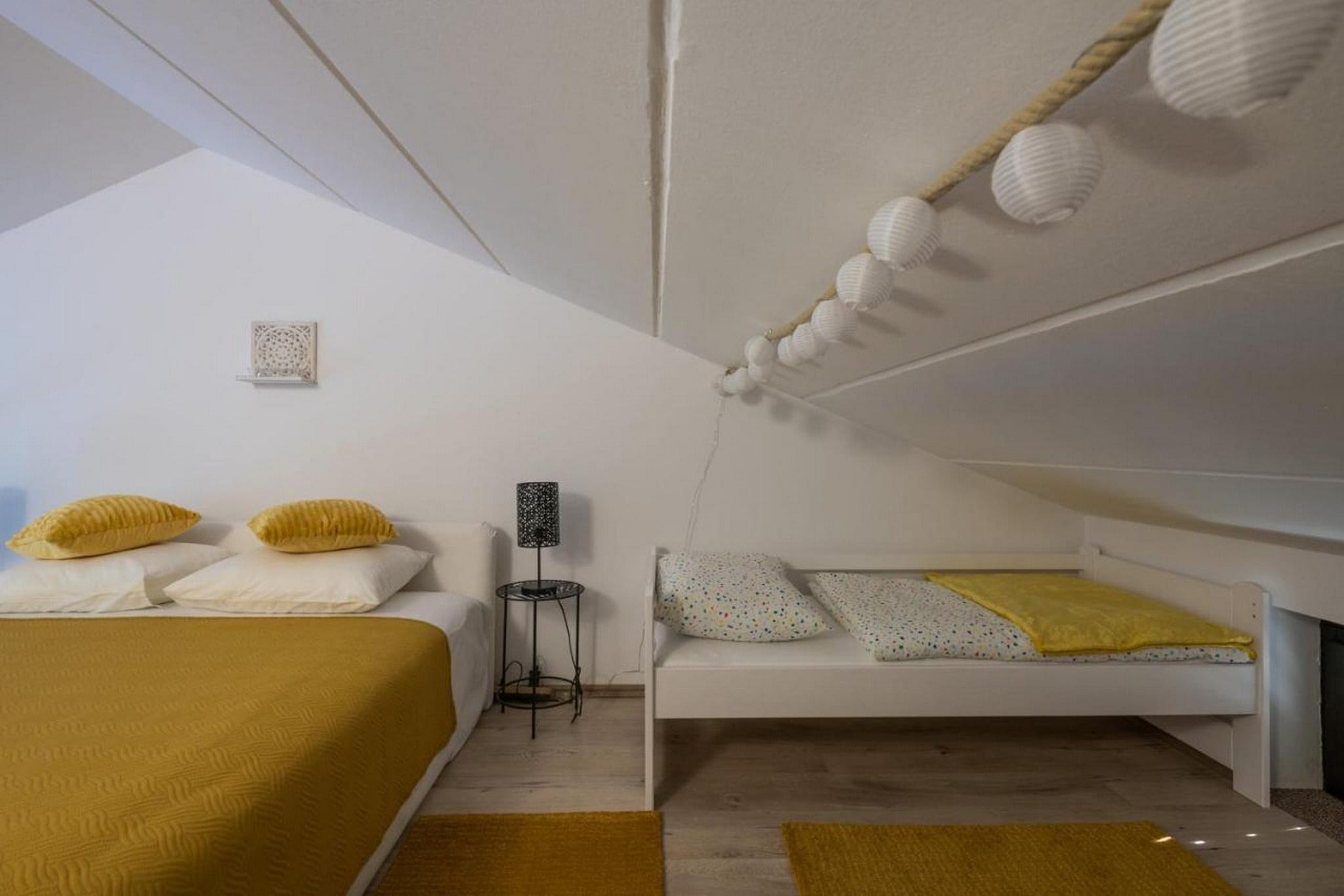 Apartment Baselak - Duplex One Bedroom Apartment with Balcony and Sea View-Slaapkamer