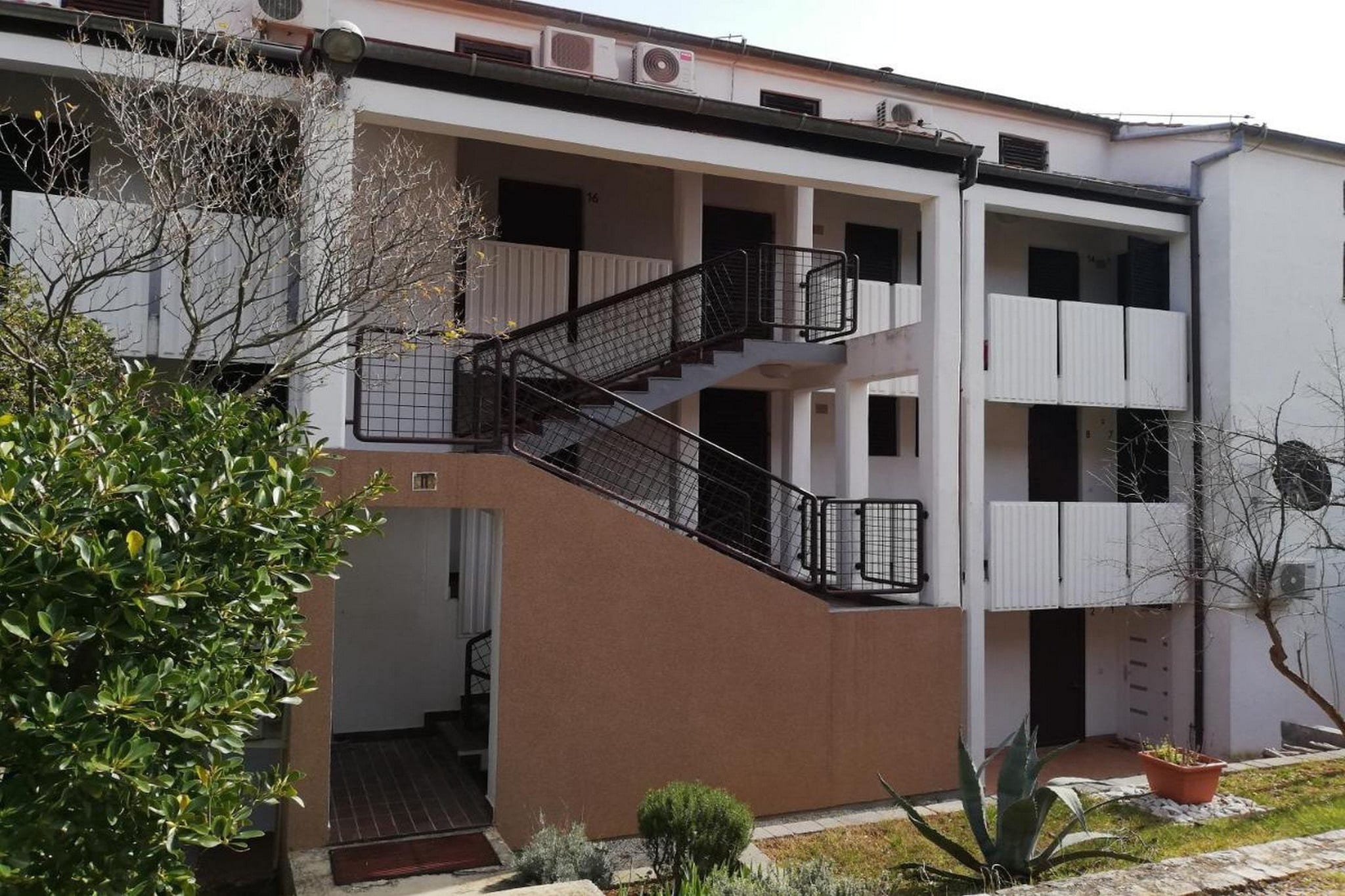 Apartment Baselak - Duplex One Bedroom Apartment with Balcony and Sea View-Buitenlucht