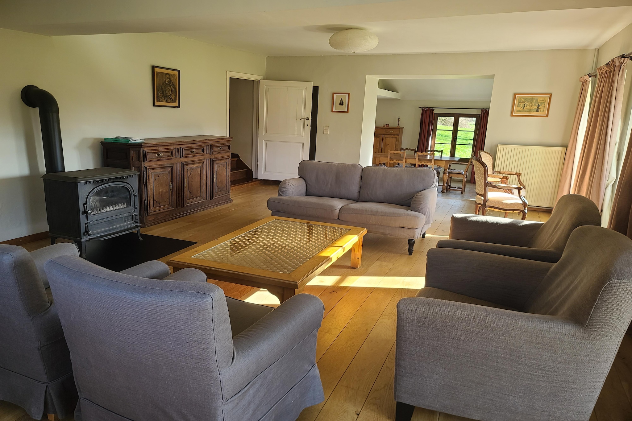 An optional utilities and service fee of EUR 80,00 will be charged before your arrival. Details are given below.<br> This beautifully restored, historic home in Orval offers a unique stay for families, blending heritage charm with modern comfort. Once part of the old forge's charcoal hall, the property sits in the mild-climate Gaume region, just 500 m from Orval Abbey. The furnished garden is perfect for morning tea, while the well-equipped kitchen invites you to start your day with a hearty breakfast. Nature lovers can explore hiking and cycling trails that wind through forests, past ponds, and even across the border into France. For mountain bikers, the Cyclotrappiste route offers scenic rides between Trappist abbeys. Families will enjoy the Promenade des Bornes, an easy 4.1-mile loop through woods and fields, or the Bois de la Vierge trail, leading to the village of Villers-devant-Orval. After a day outdoors, dine at nearby gems like La Galejade, Au Coup De Frein, or L'Orangerie du Pall for regional flavors. Whether you're seeking history, nature, or a peaceful retreat, this home offers a memorable stay in the heart of the Ardennes. <br><b> Optional Utilities & Service Package </b><br><b> An optional utilities and service package of EUR 80,00 </b> can be selected prior to your arrival. You will receive a separate communication with the payment link should you wish to include it.<br>This package ensures a seamless stay and conveniently covers services such as final cleaning, utility consumption, service support, and protection against minor damages or incidental costs during your stay.<br>Guests who prefer may manage these services independently, provided the property is returned in good order at check-out.