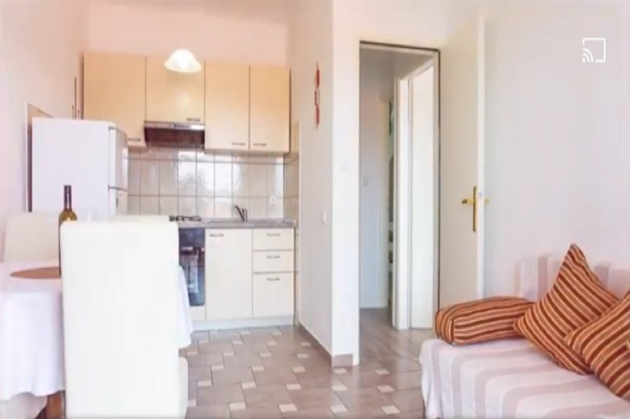 Apartments Snjezana - Two Bedroom Apartment with Balcony and Sea View