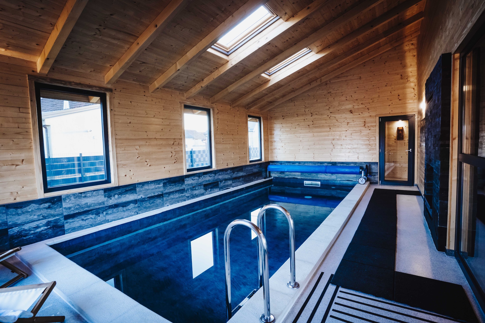 Holiday Home Nightswim Inn - Two Bedroom Holiday Home with Swimming Pool-Swimming pool