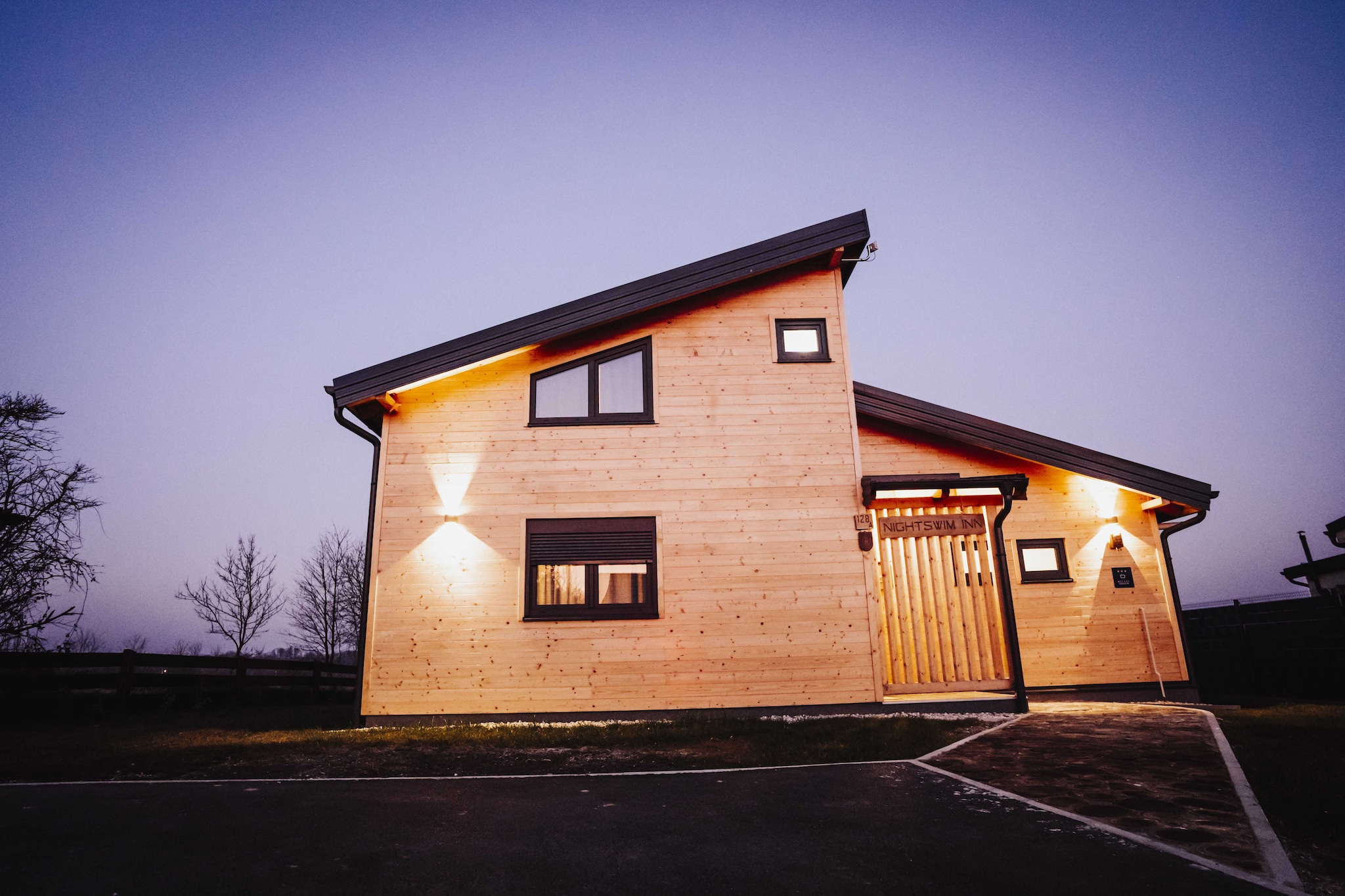 Holiday Home Nightswim Inn - Two Bedroom Holiday Home with Swimming Pool-Outdoor