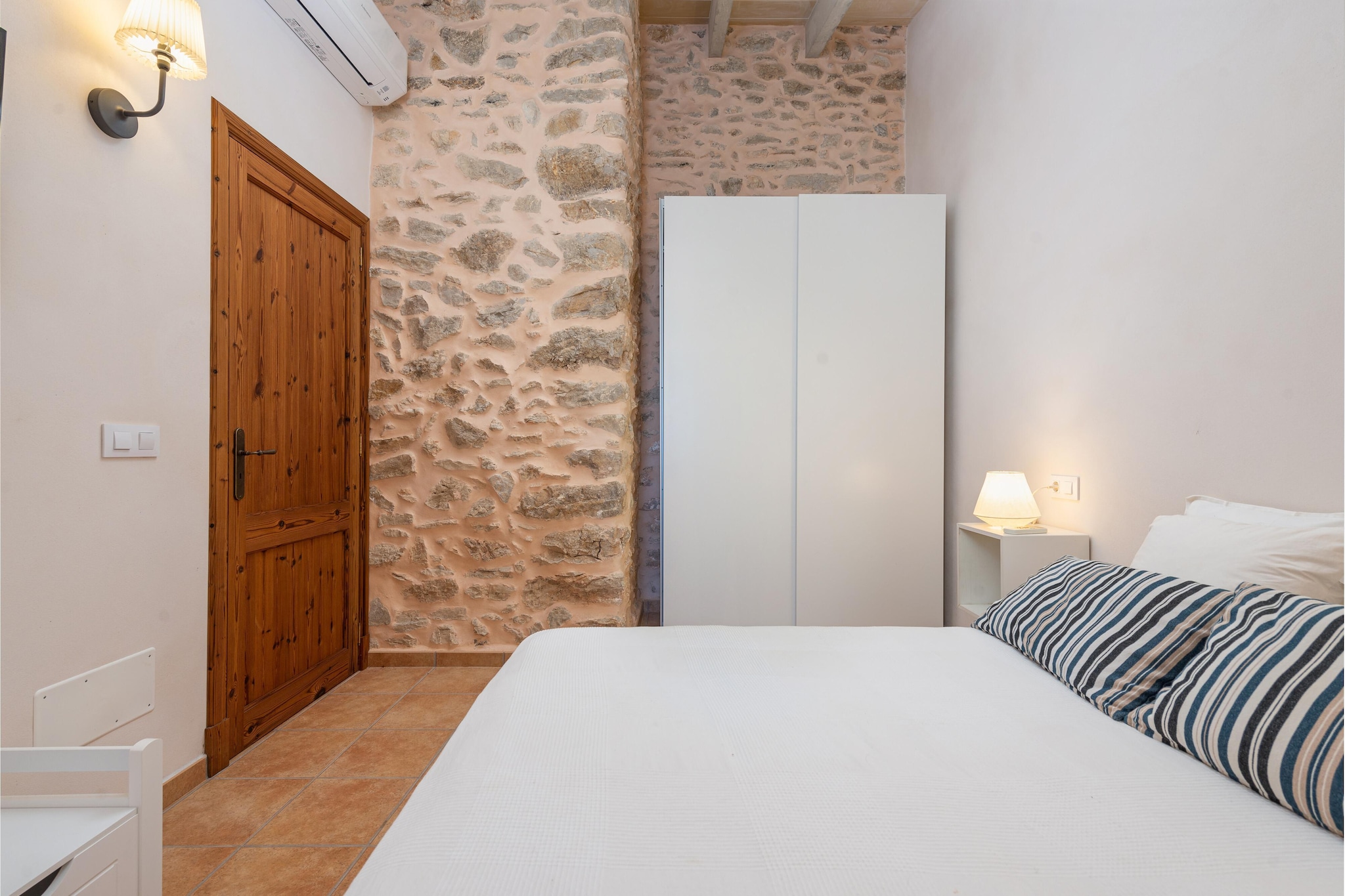 Son EsquerrÀ-Slaapkamer