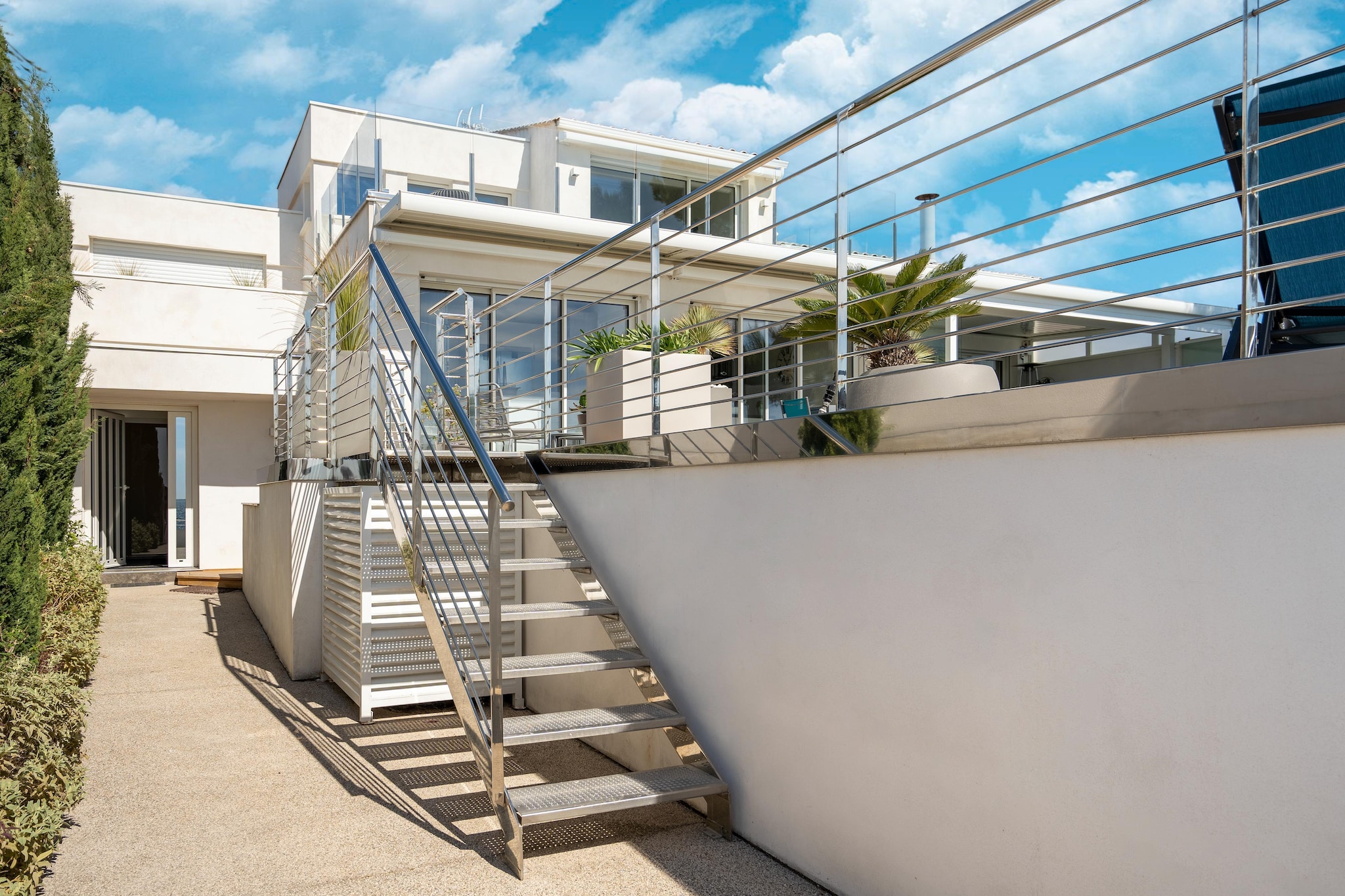 Villa with private pool and lagoon views