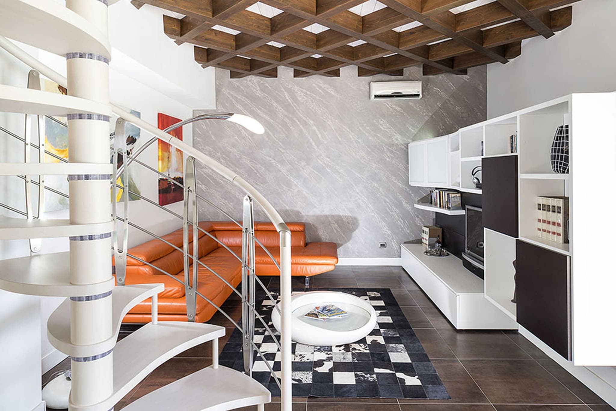 Ground floor: (Sitting room(TV(satellite), DVD player, CD player), Kitchen(cooker(4 ring stoves, gas, electric), oven, microwave, dishwasher, 2x fridge-freezer), Living/diningroom(dining table, high chair), toilet(washbasin, toilet), lift)\n\nOn the 1st floor: (bedroom(double king size bed, TV(satellite), balcony, air conditioning), bedroom(double bed, TV(satellite), air conditioning), bedroom(double bed, TV(satellite), air conditioning), bathroom(Bubble bath, massage shower, washbasin, toilet, bidet), bathroom(shower, washbasin, toilet, bidet), bathroom(shower, washbasin, toilet, bidet))\n\nGuest house ground floor: (bedroom(bunk bed, TV(satellite), air conditioning), bathroom(shower, washbasin, toilet, bidet), relaxation area(Bubble bath), Turkish steambath)\n\nGuest house on the 1st floor: (open kitchen(cooker(3 ring stoves, gas, electric), oven, fridge), Living/diningroom, bedroom(double bed, TV(satellite), air conditioning), bedroom(double bed, air conditioning), bedroom(2x single bed, air conditioning), bathroom(shower, washbasin, toilet, bidet), bathroom(shower, washbasin, toilet, bidet), veranda)\n\nplayroom(table tennis table, table football, billiards), pantry(washing machine), outdoor kitchen, wood cooker, Bubble bath, shower(outside), air conditioning, terrace(500 m2), garden(private, > 1000 m2), garden furniture, BBQ, parking, swimming pool(private, 15 x 6 m., opened from Mar upto and including Nov), children\'s bed, ironing board, iron