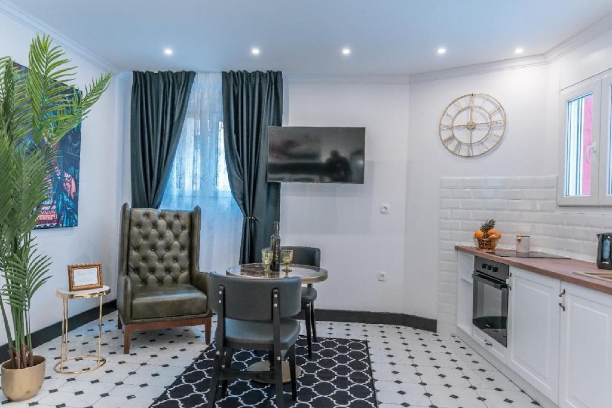 Apartments Art Split Center is located in the city of Split, famous for its great history and cultural heritage, tradition, gastronomy, and mild Mediterranean climate. The location isÂ the picturesque neighborhood of VaroÅ¡, within walking distance from everything you need to see in Split center. 

Apartments Art Split Center offers accommodation in two air-conditioned two-studio apartments with a well-equipped kitchen.

Free Wi-fi is available throughout the property.

This studio apartment can accommodate two people. It features  air-conditioning as well as Internet enabled LCD TV. The kitchen is equipped with sofa, oven, refrigerator, water kettle, stove, coffee maker and kitchen utensils. The private bathroom comes with a shower and toilet. Free toiletries, hair dryer as well as linens and towels are at your disposal.

The nearest beach is 1 km away, while restaurant, caffe bar and market are 100 meters away. You can find Museum of Fine Art, Game of Thrones Museum and Split City Museum 700 meters away. Diocletian's Palace and Etnographic Museum are 600 meters away. Bank, post office, exchange office can be found in the radius of 500 meters.

Split airport is 12 km away, while bus station is 1.5 km away.