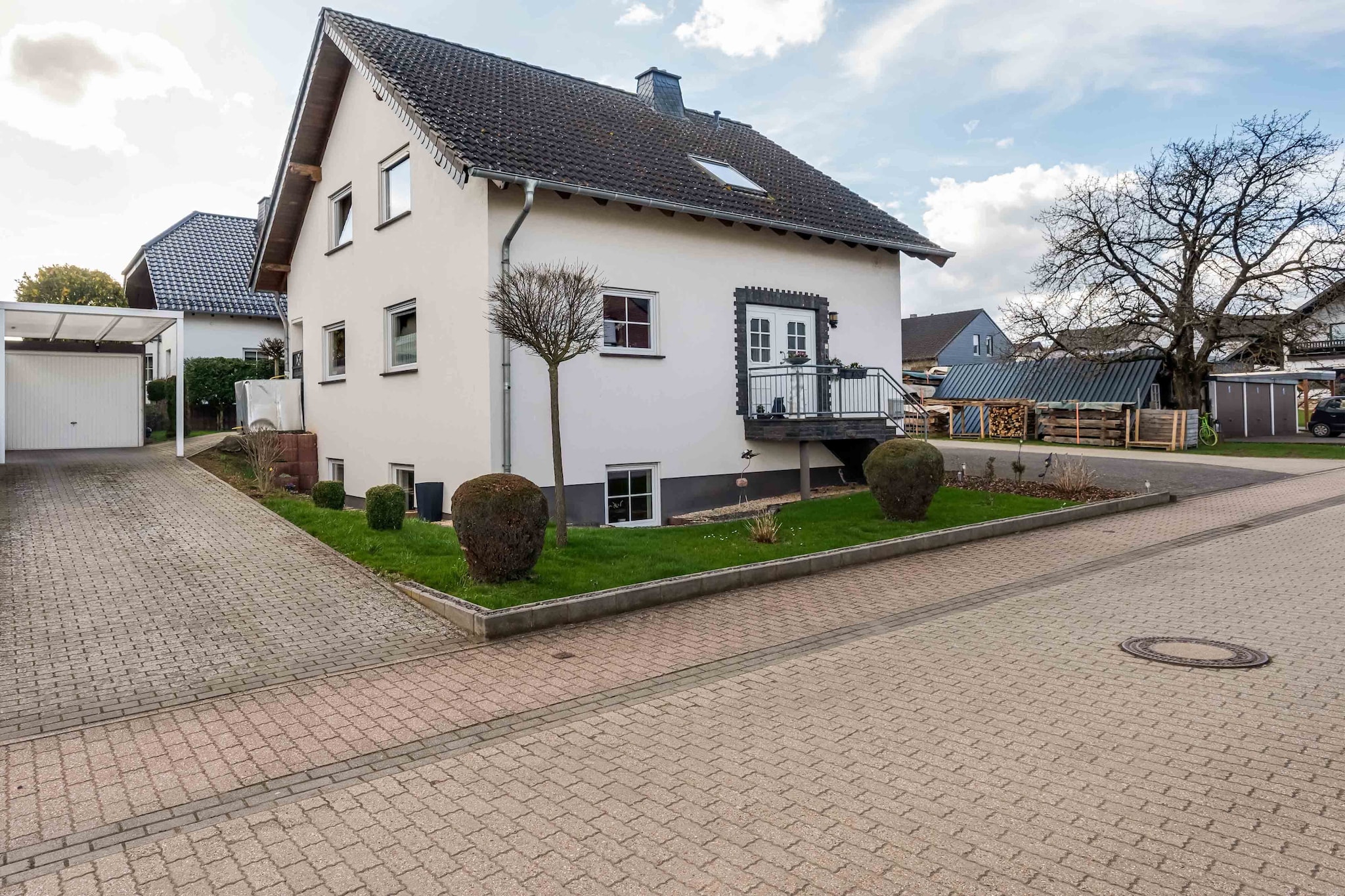 Ferienwohnung Andrea-Außenbereich Sommer