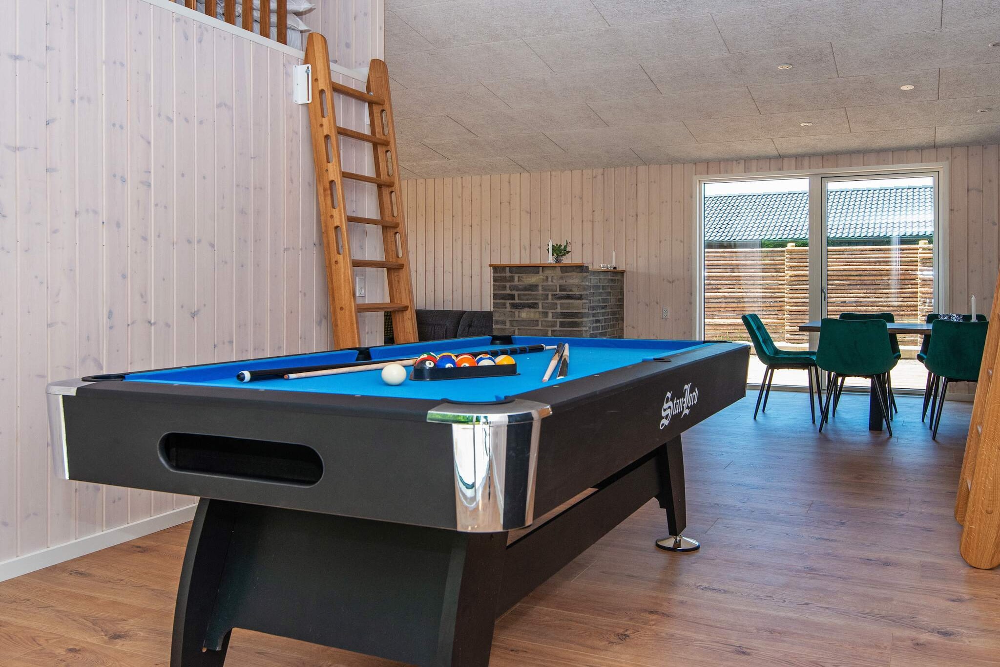 14 Personen Ferienhaus in Glesborg-By Traum
