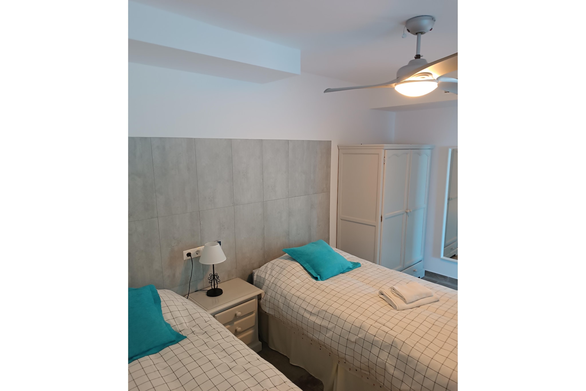 Apartamento con terraza panorámica en Playa Benalmádena - Slaapkamer