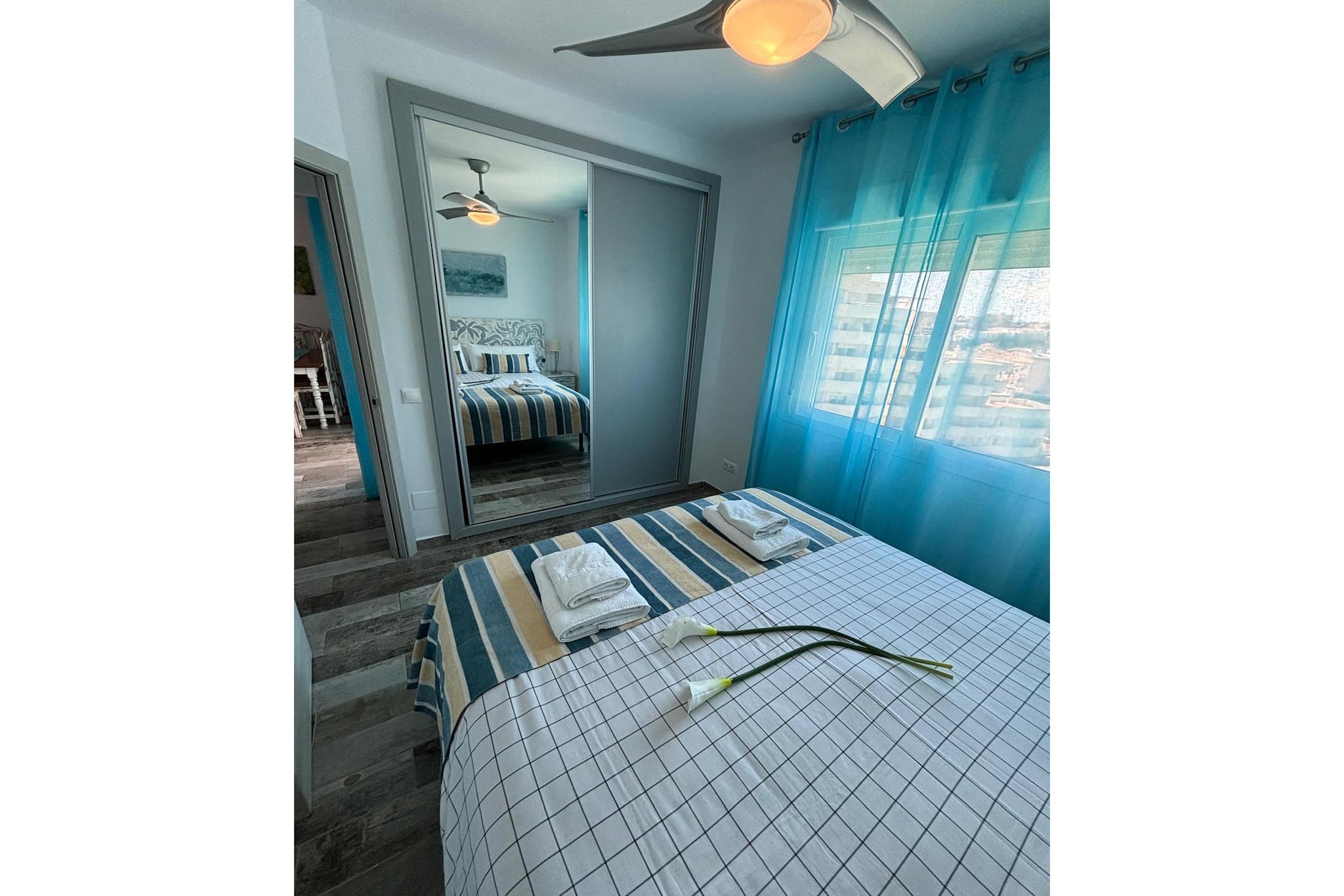 Apartamento con terraza panorámica en Playa Benalmádena - Slaapkamer