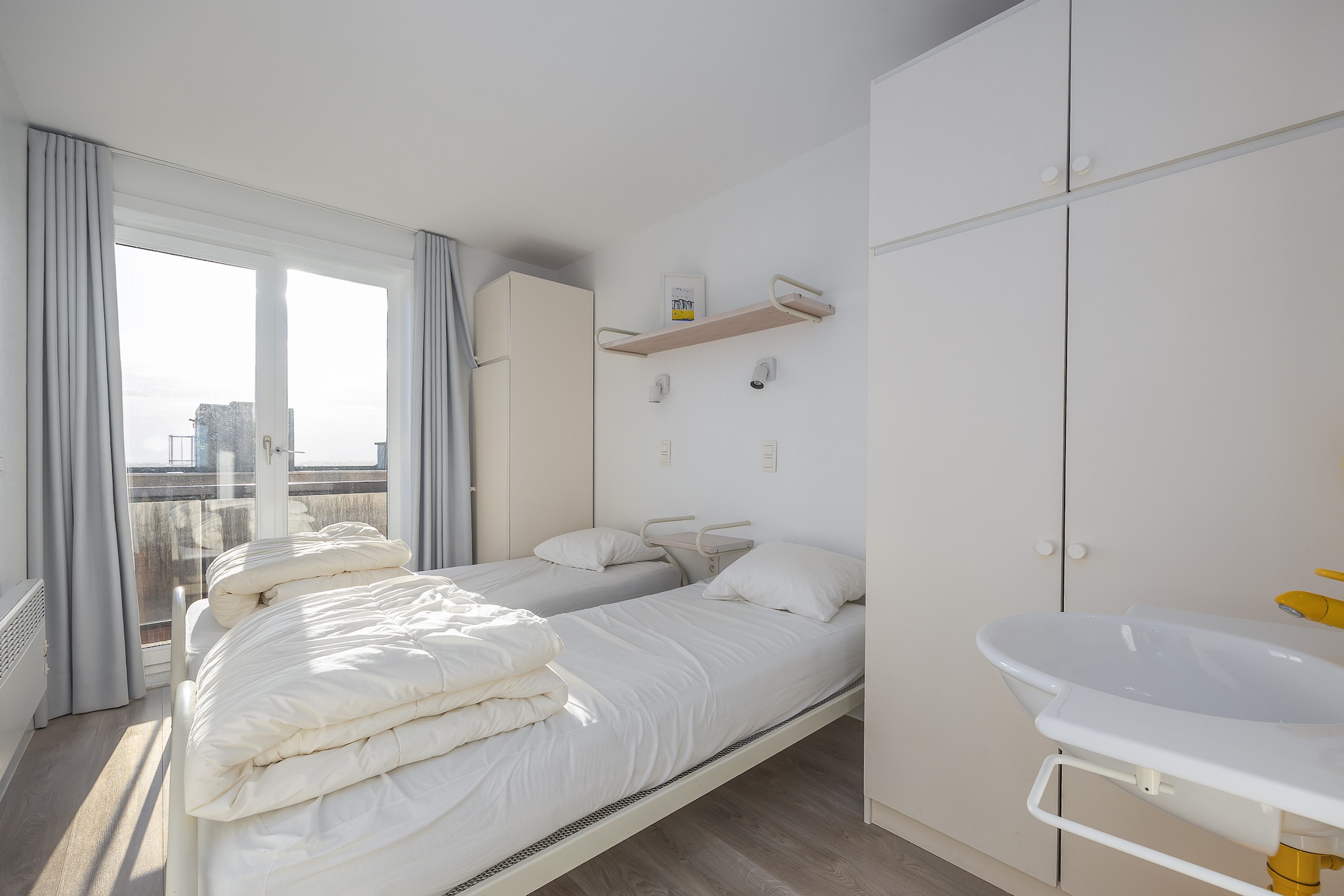 Apartment with two terraces and sea view