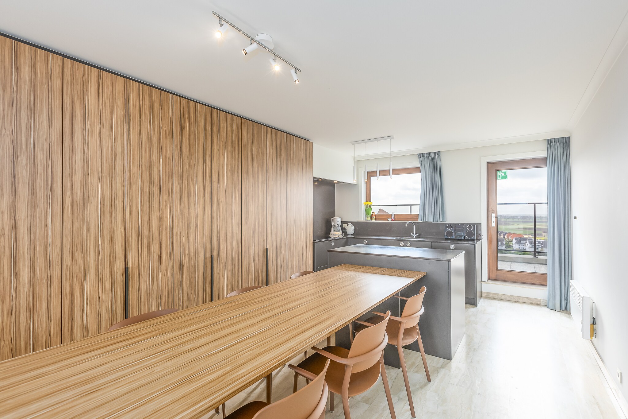 Penthouse on 10th floor