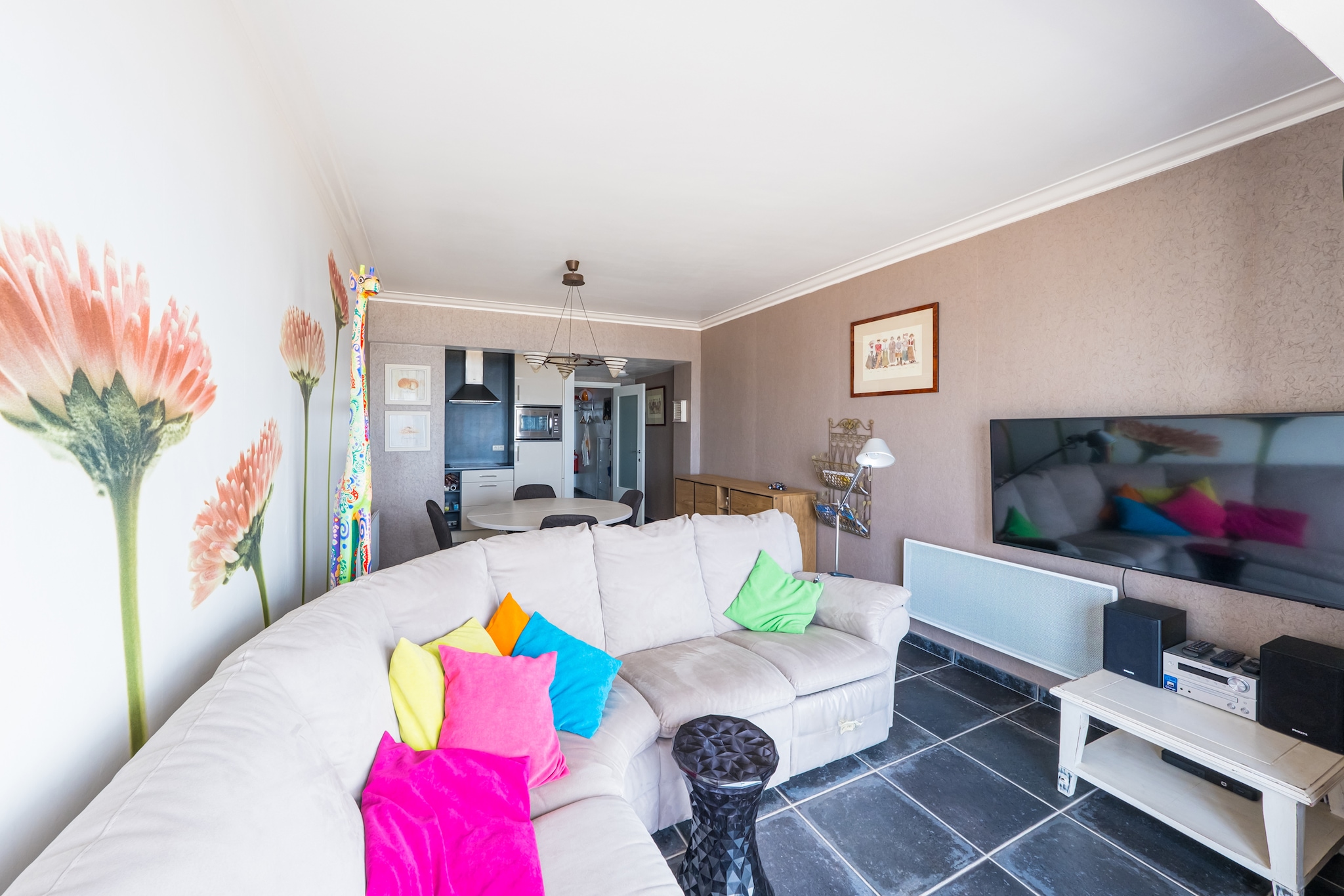 Apartment on the 7th floor with sea view