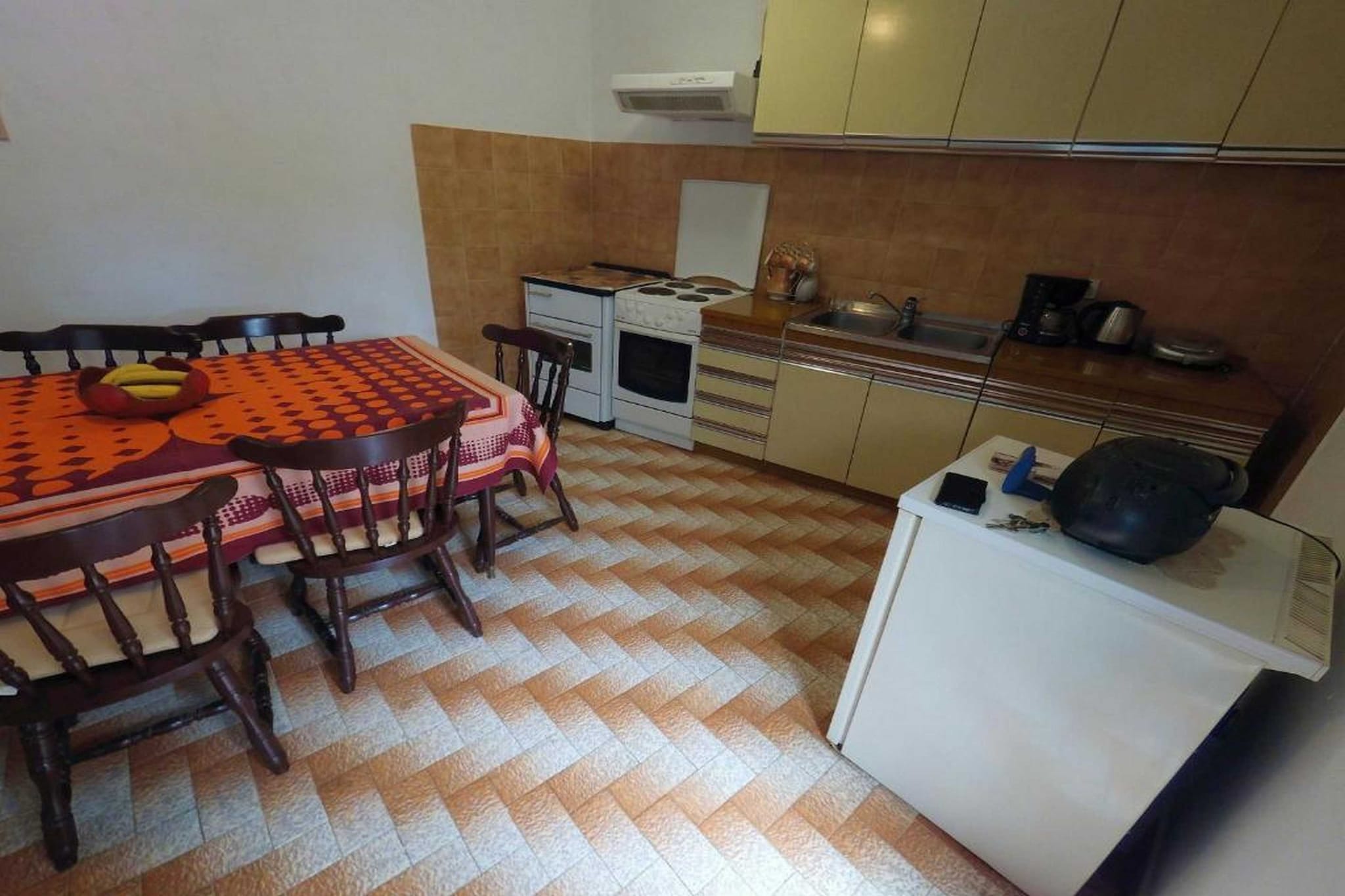 Holiday Home Katarina is located in GriÅ¾ane - Belgrad, only 5 km from Crikvenica. 

A private swimming pool, as well as a terrace fitted with sun beds, are at your disposal. You will also have access to private BBQ facilities and an outdoor dining area. 

Free private parking is provided, reservation is not needed.

Free Wi-fi is available throughout the property. 

Luggage storage is available upon request. 

* Swimming pool is available from 9.5-23.09.

This three bedroom holiday home with swimming pool can accommodate up  five people. It features air conditioning as well as SAT LCD TV. The open space living room comes with sofa and sitting area, and it's combined with the equipped kitchen and dining area. The private bathroom comes with bathtub and toilet.

Crikvenica region is famous for its natural beauty and crystal clear sea. The closest beach is 5 km from Holiday Home Katarina. Everything you may need during your stay can be found within 5 km from the property. The closest market is 2 km from the property. 
.

Local bus stop is only 600m from the property. Rijeka airport is 30 km away.