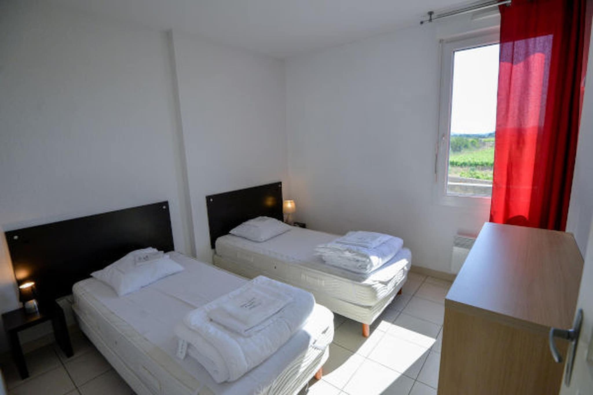 Résidence du Château de Jouarres - Azille // Apt 3 P 6 pers - Slaapkamer