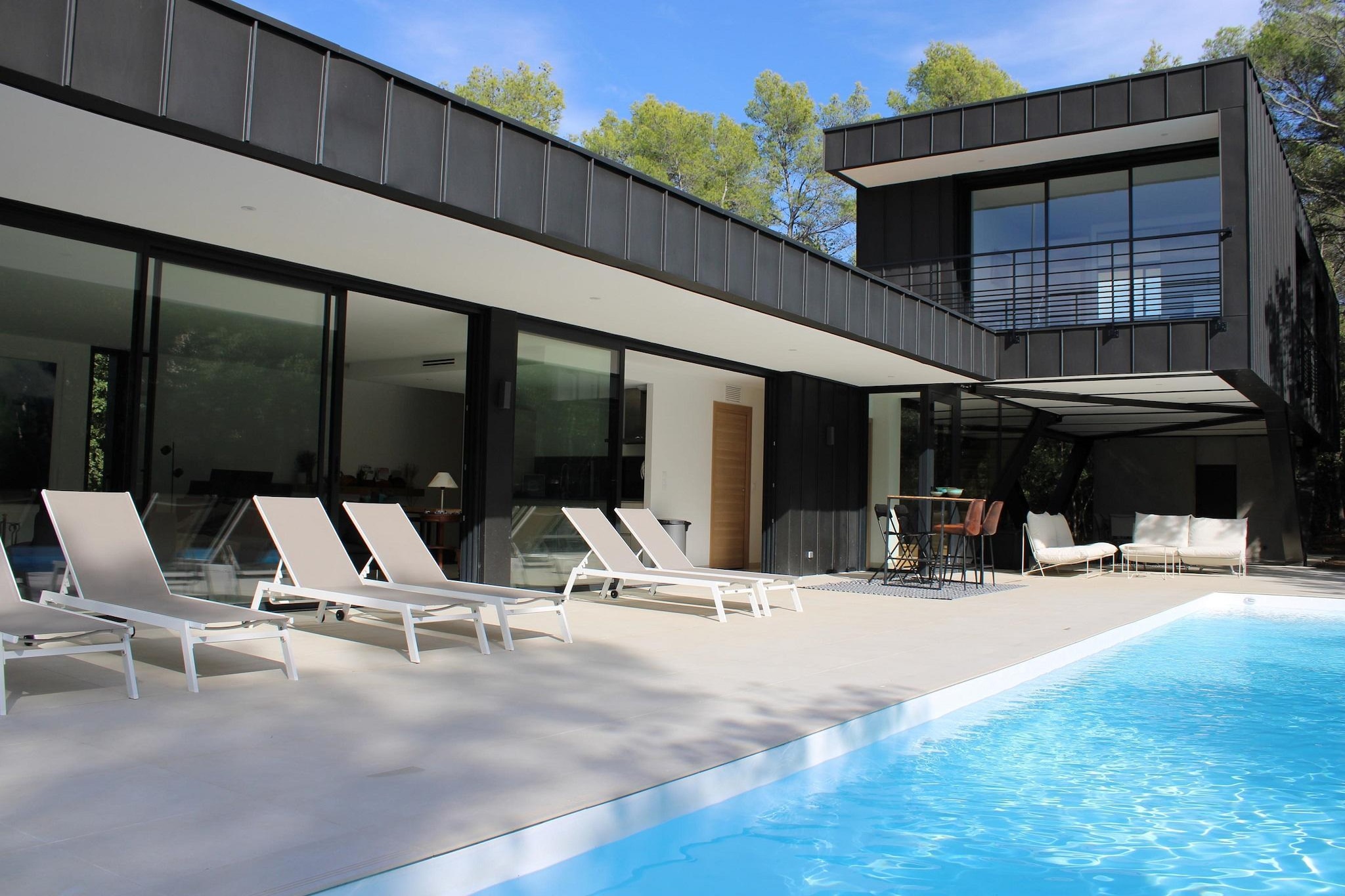 Cosy holiday home with garden in Lorgues