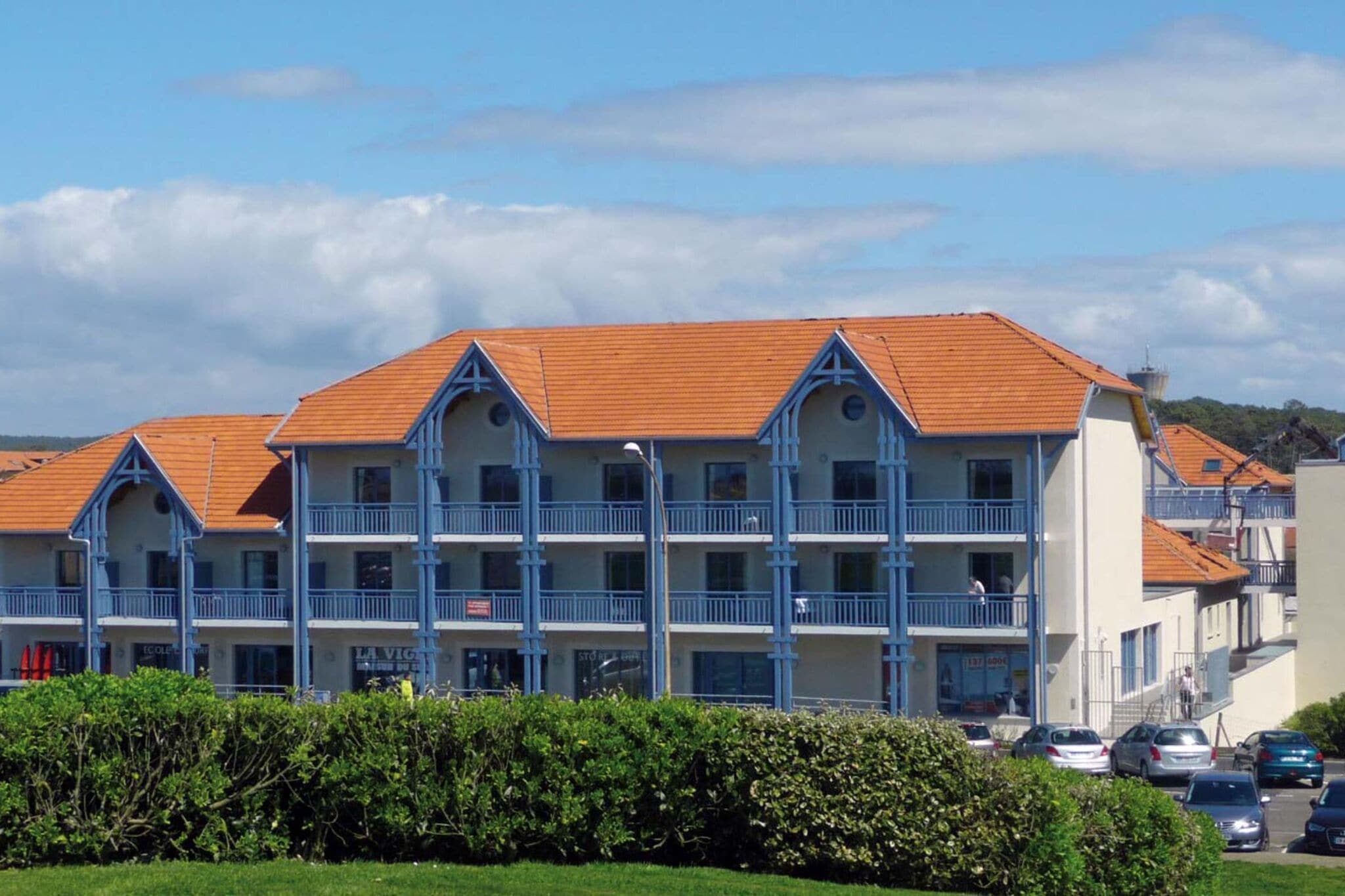 Grand appartement duplex près de l'océan à Biscarosse-Plage.