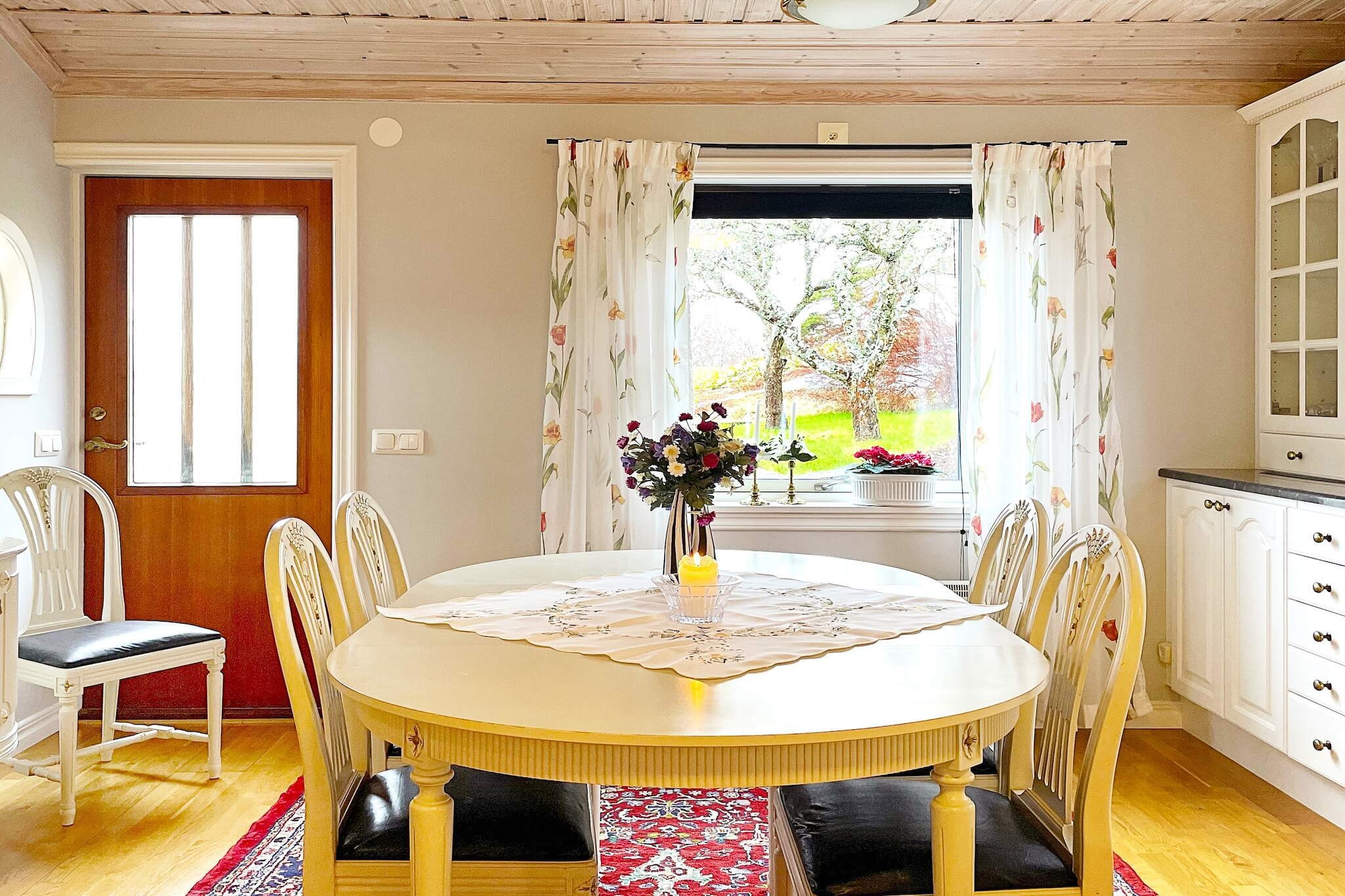 8 person holiday home in Uddevalla-By Traum - Indoor