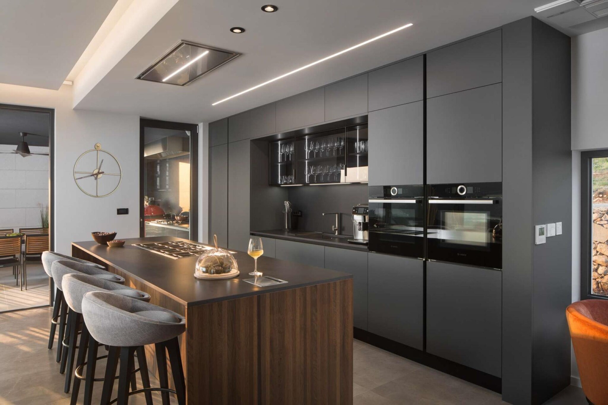 Elegant Villa with Indoor Pool