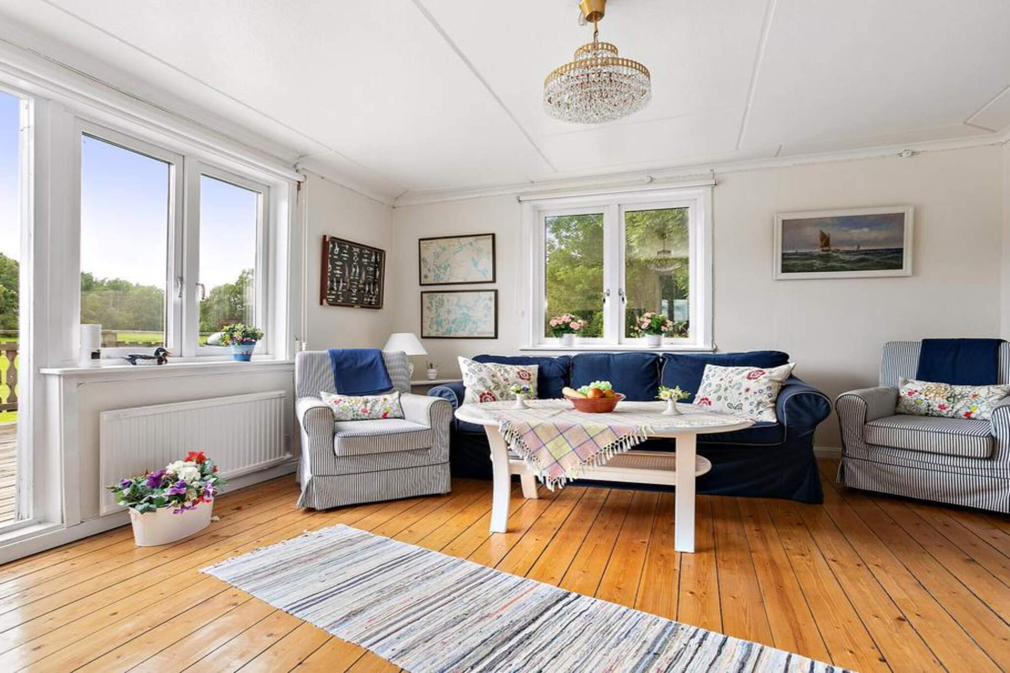 Cottage en bord de mer avec balcon et barbecue