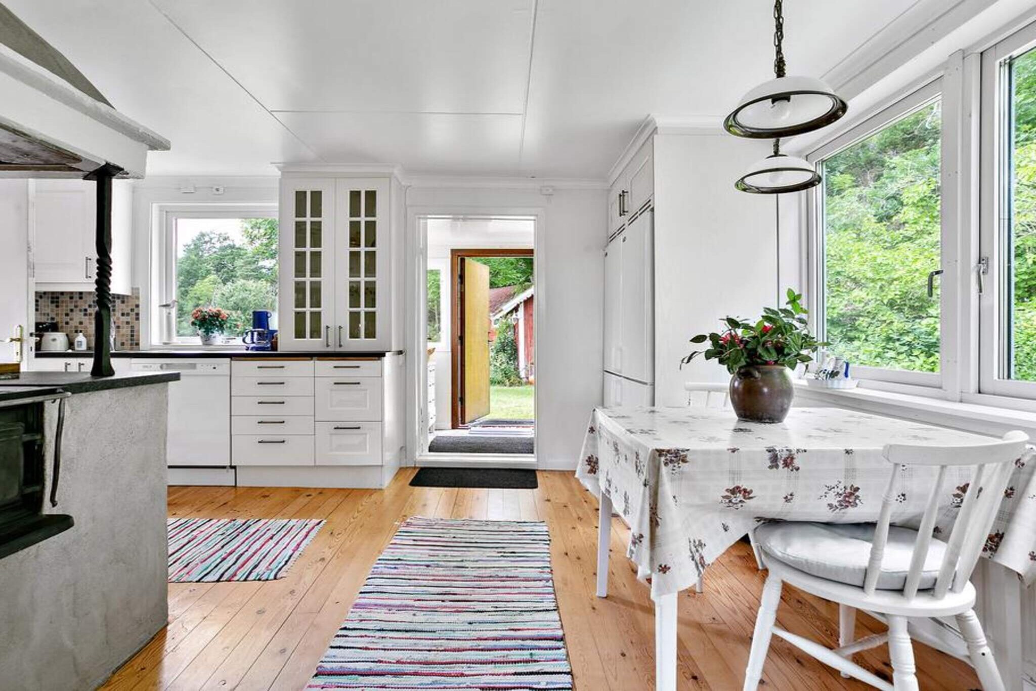 Huisje aan zee met balkon en barbecue - Binnen