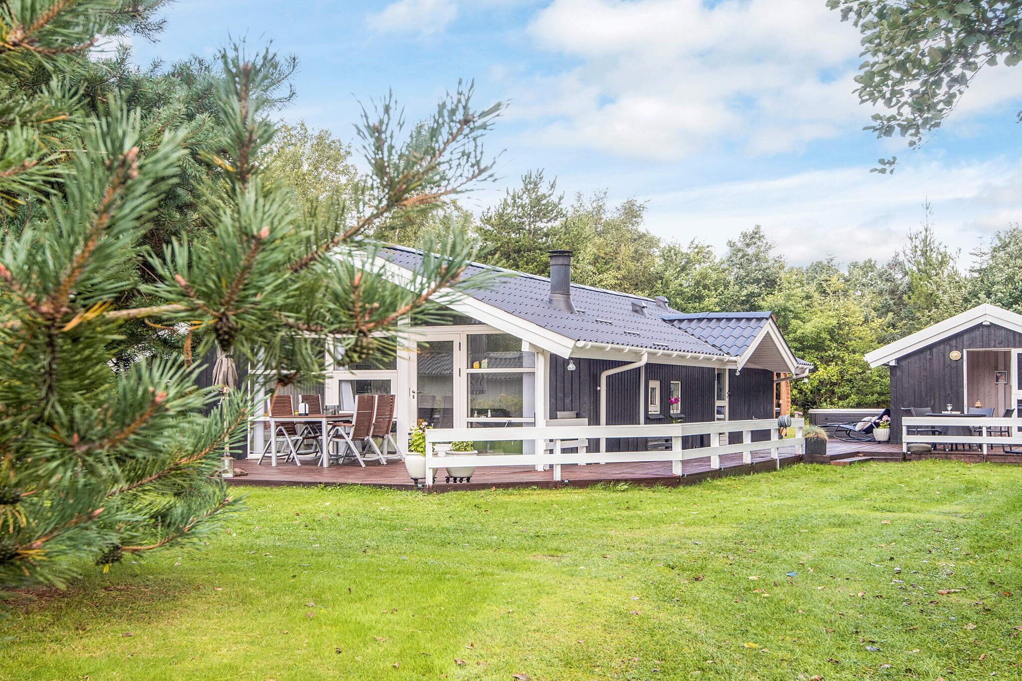 Ferienhaus mit Spa & Sauna - Im Freien