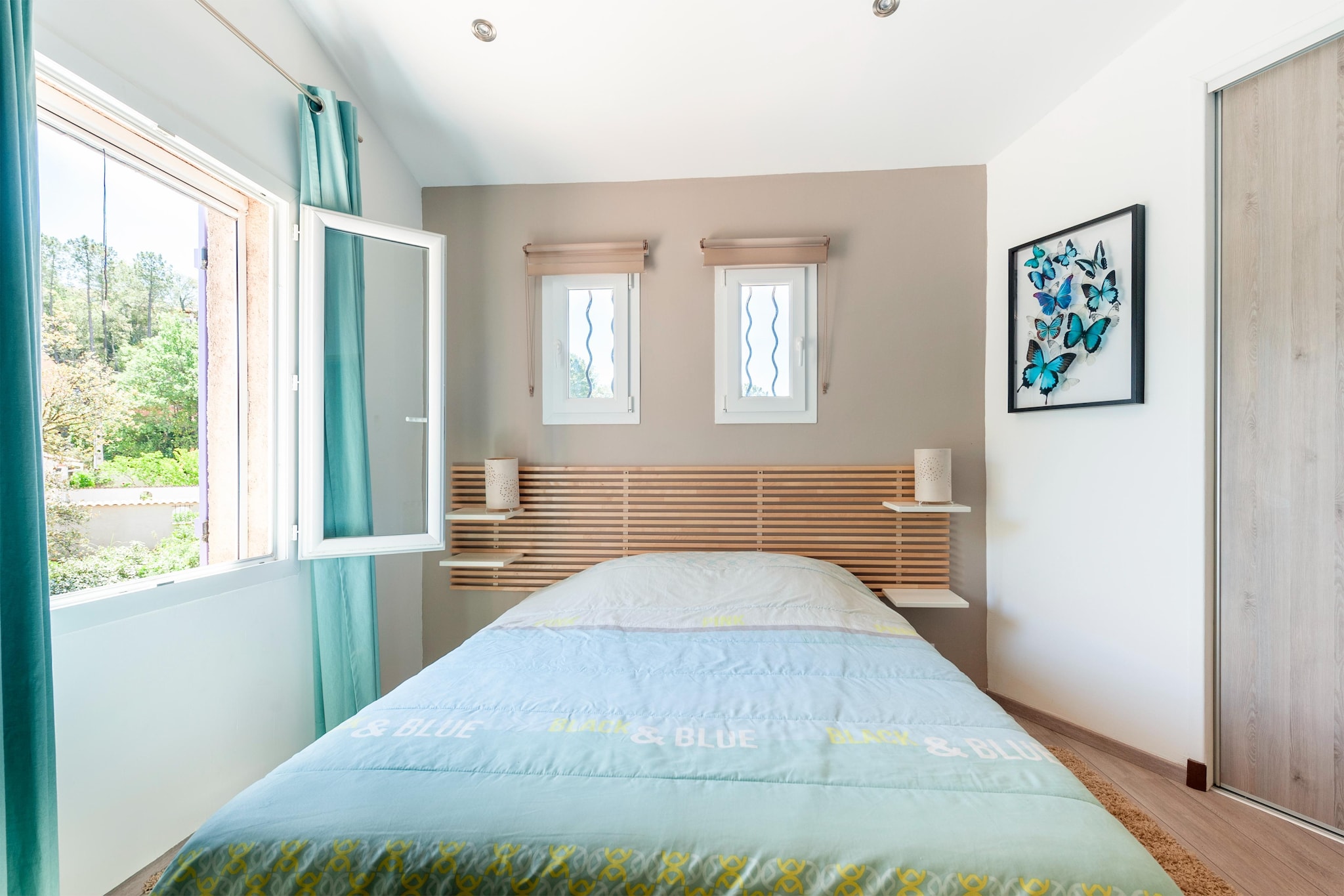 Bed Room