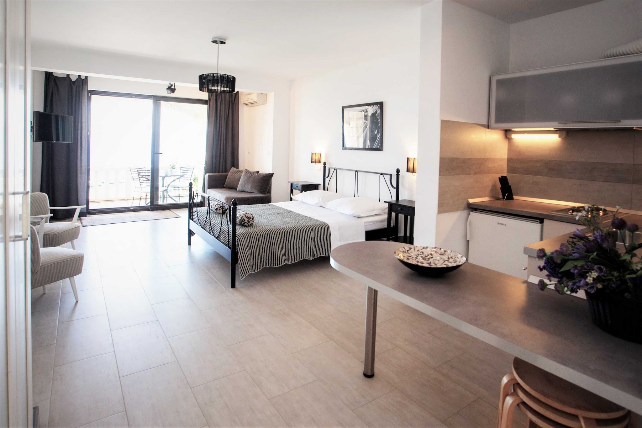 Apartments & Room Vesna - Studio Apartment with Sea View