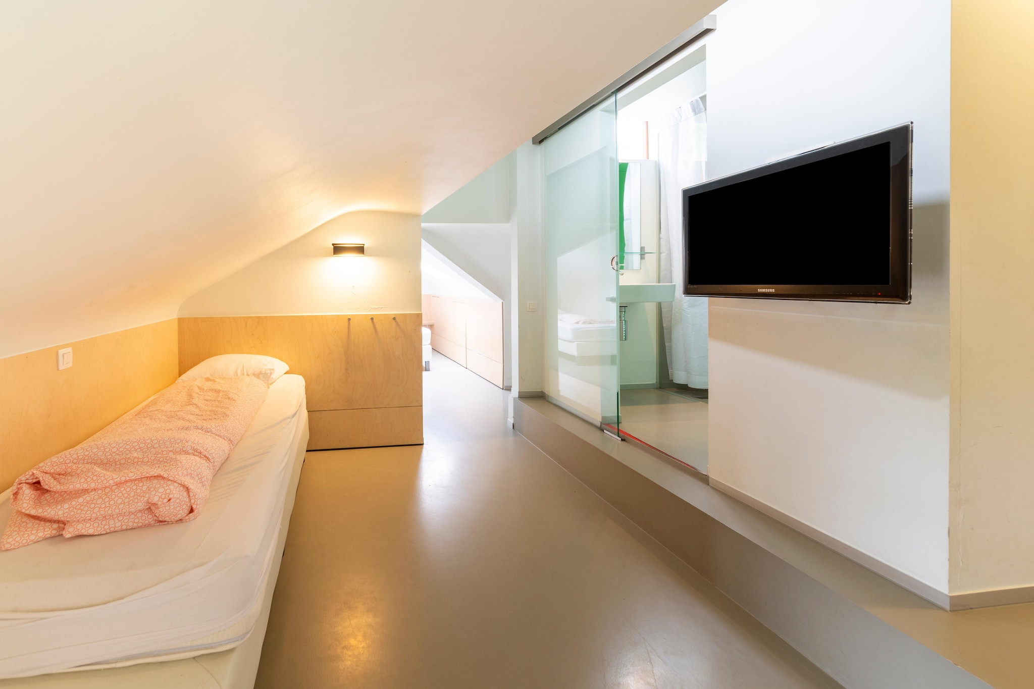 Bed Room