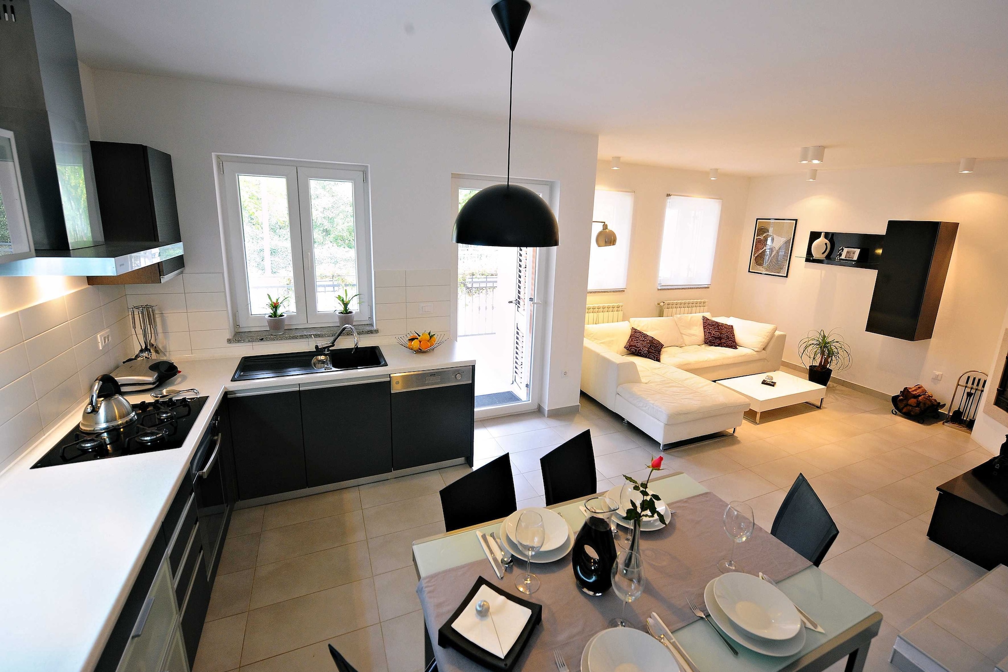 Villa Gea - Three Bedroom with Swimming Pool