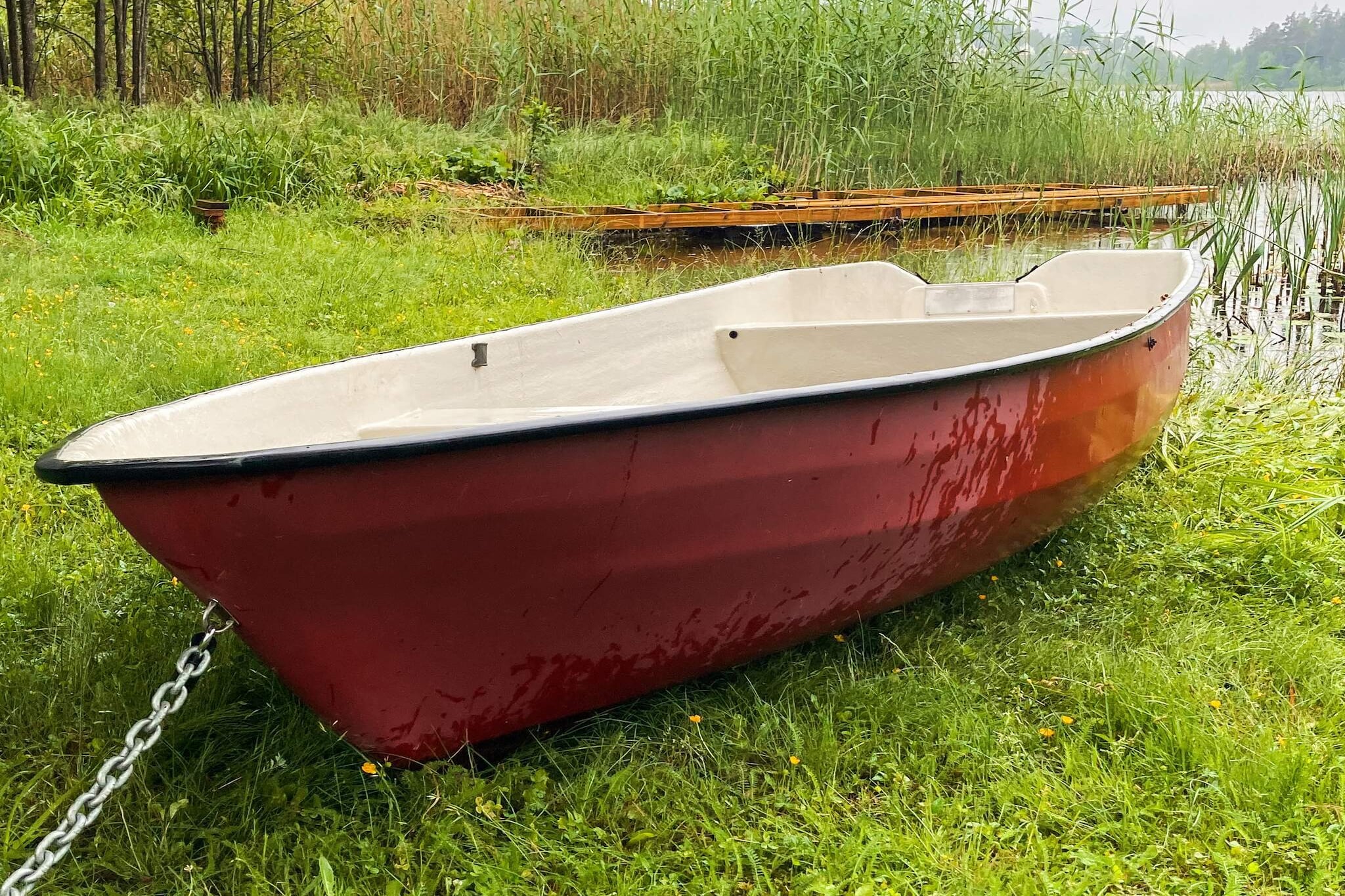 Huisje aan het meer in Torsebo