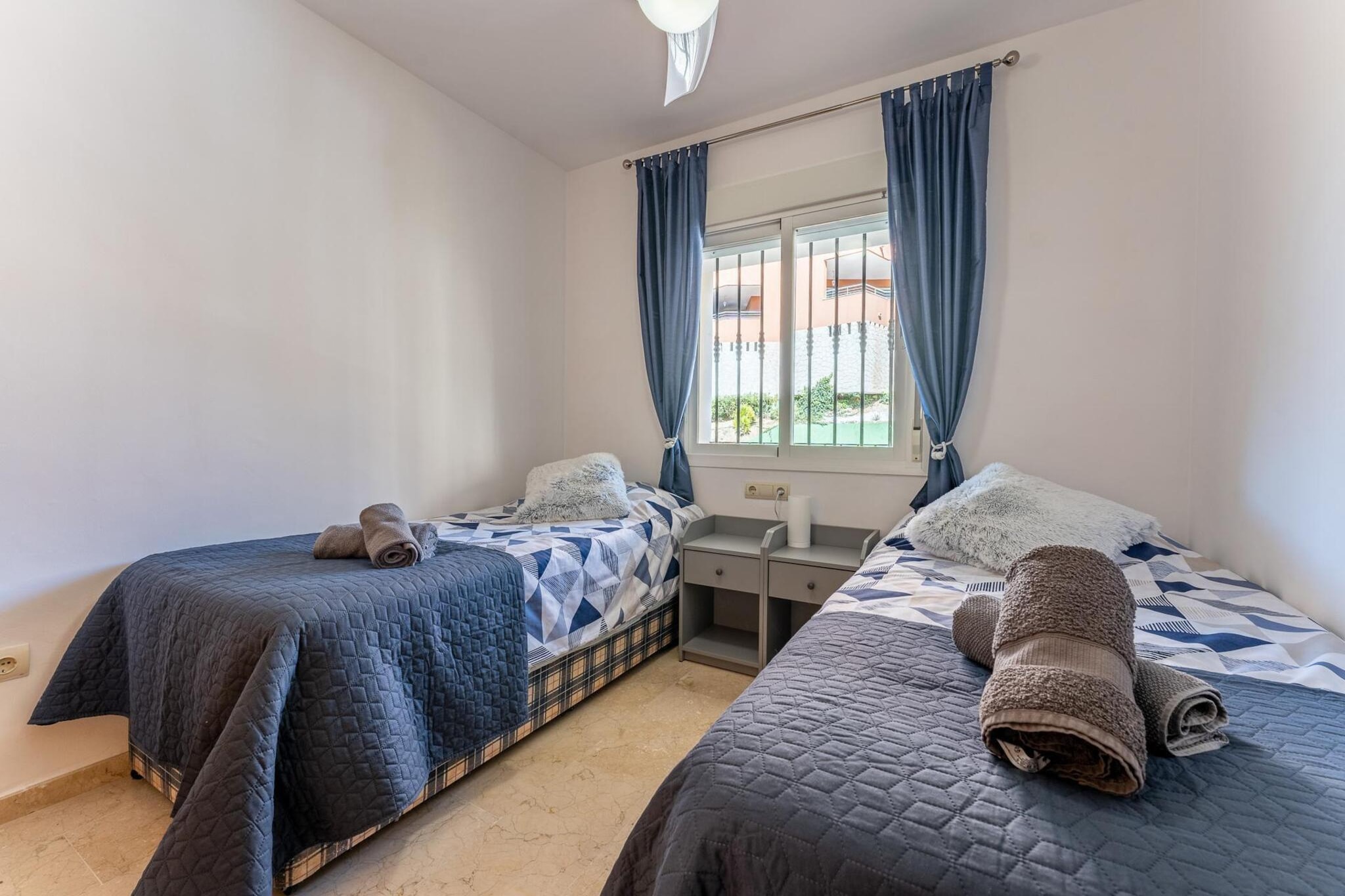 CT 232 - Eden Golf Sur - Southfacing Apartment-Chambre