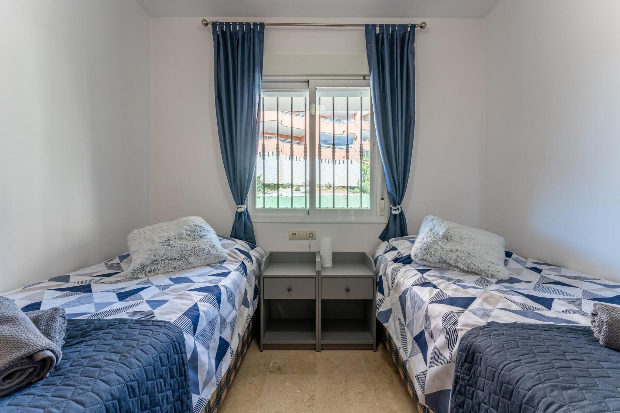 CT 232 - Eden Golf Sur - Southfacing Apartment-Chambre