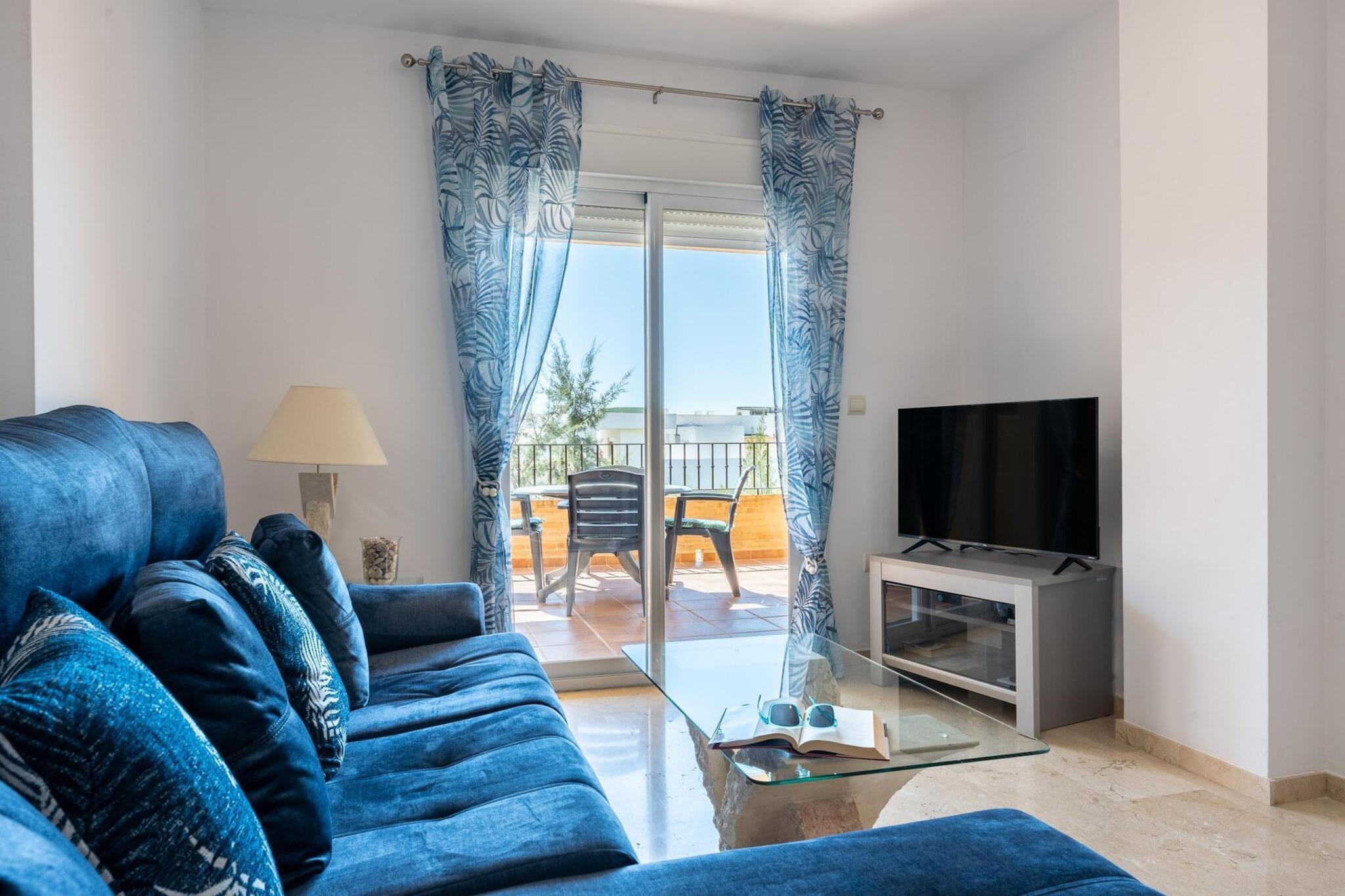 CT 232 - Eden Golf Sur - Southfacing Apartment-Salon
